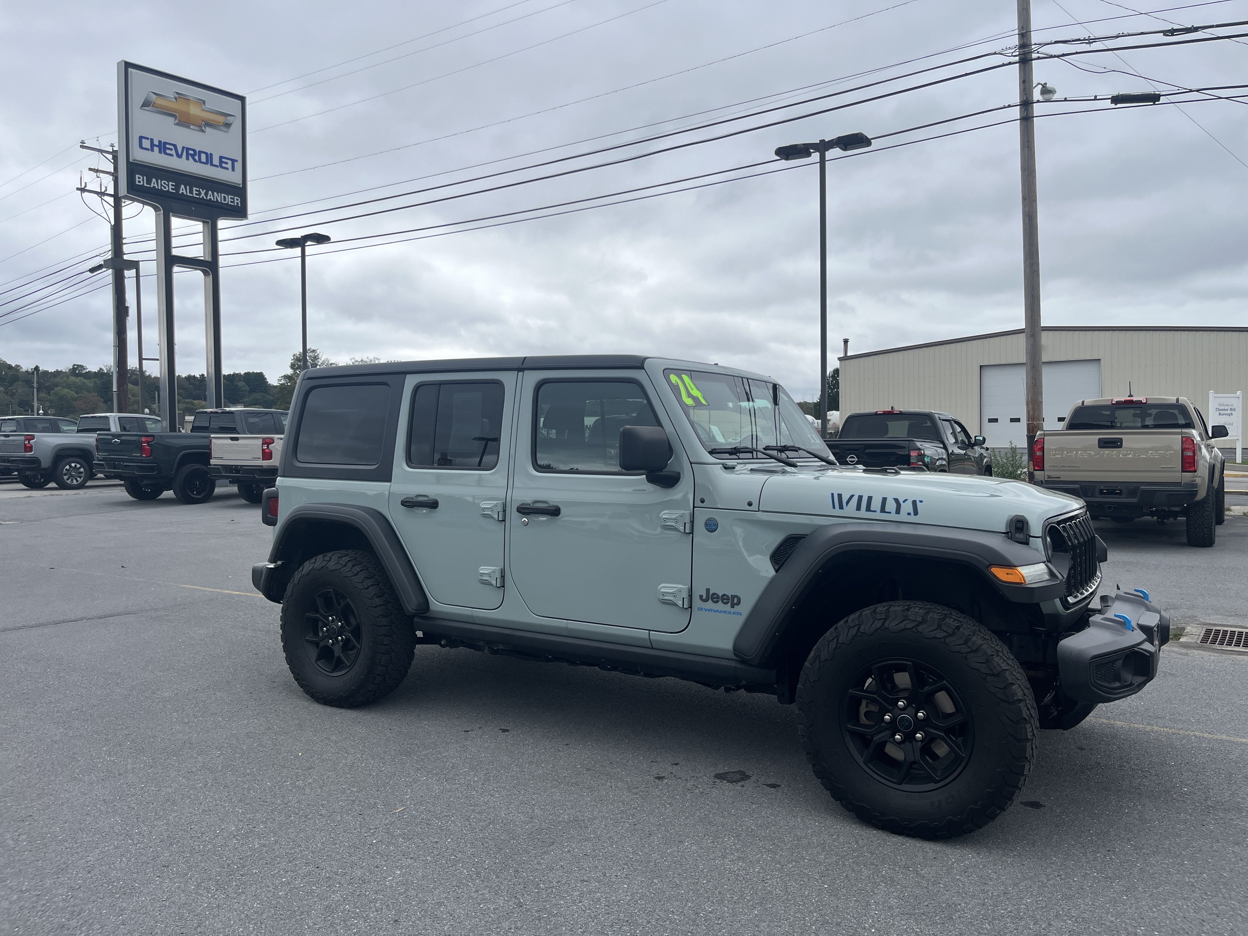 2024 Jeep Wrangler 4xe Willys