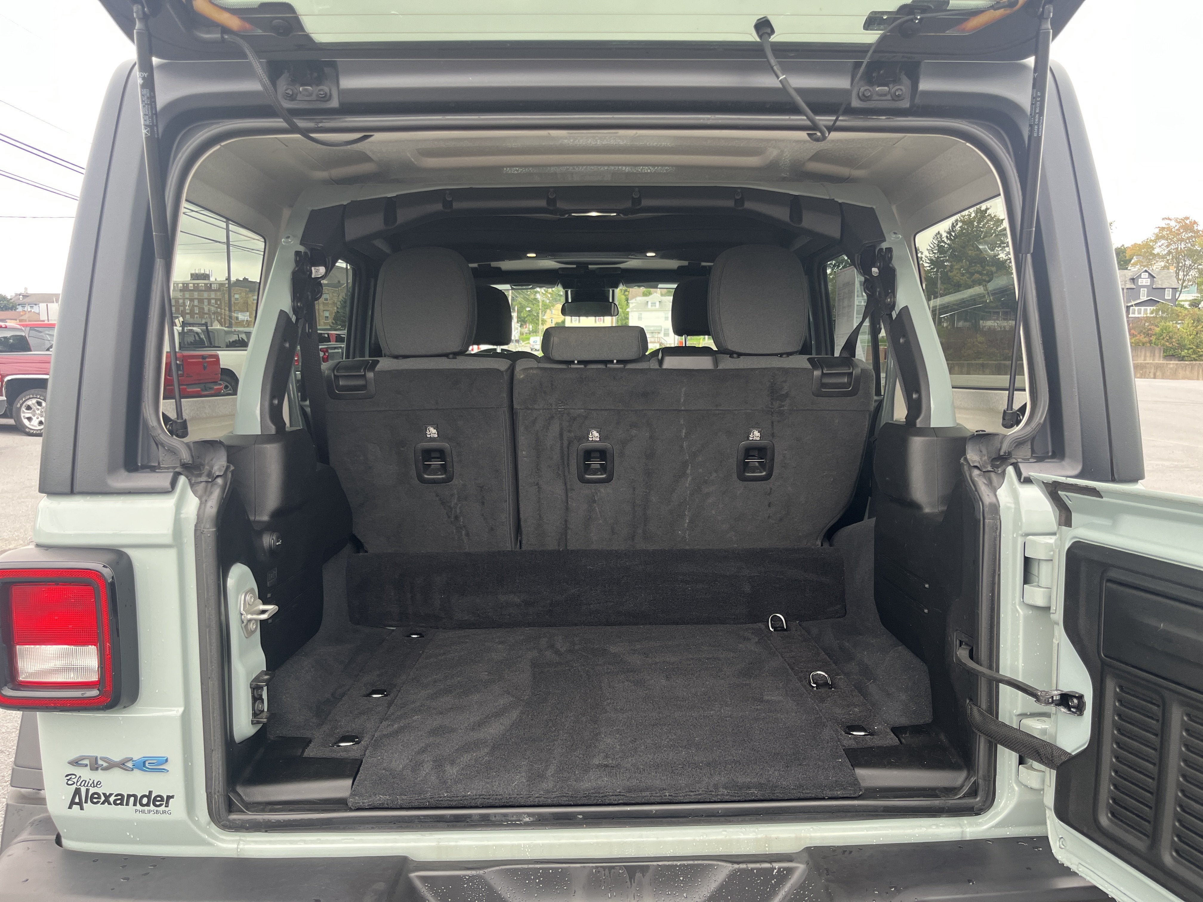 2024 Jeep Wrangler 4xe Willys