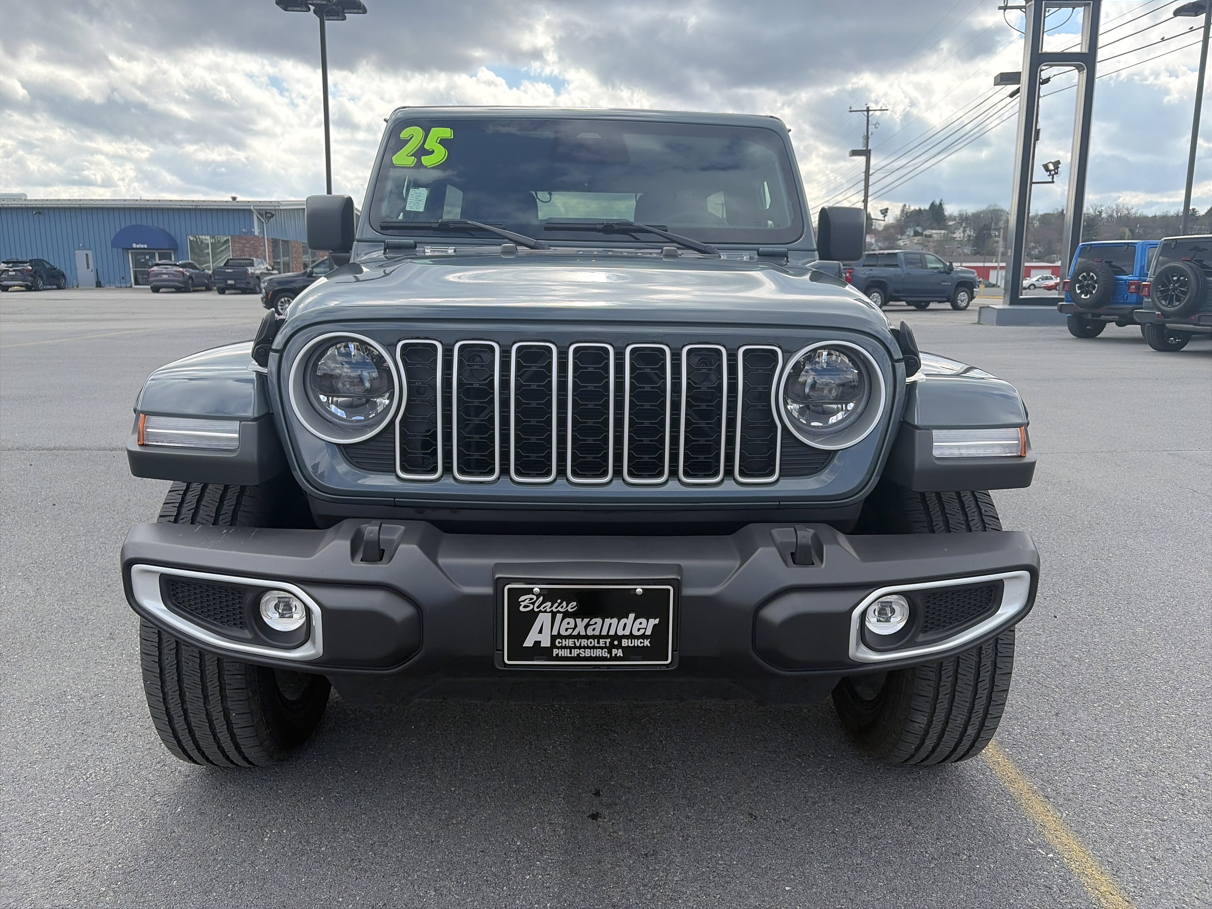 2025 Jeep Wrangler 4xe Sahara