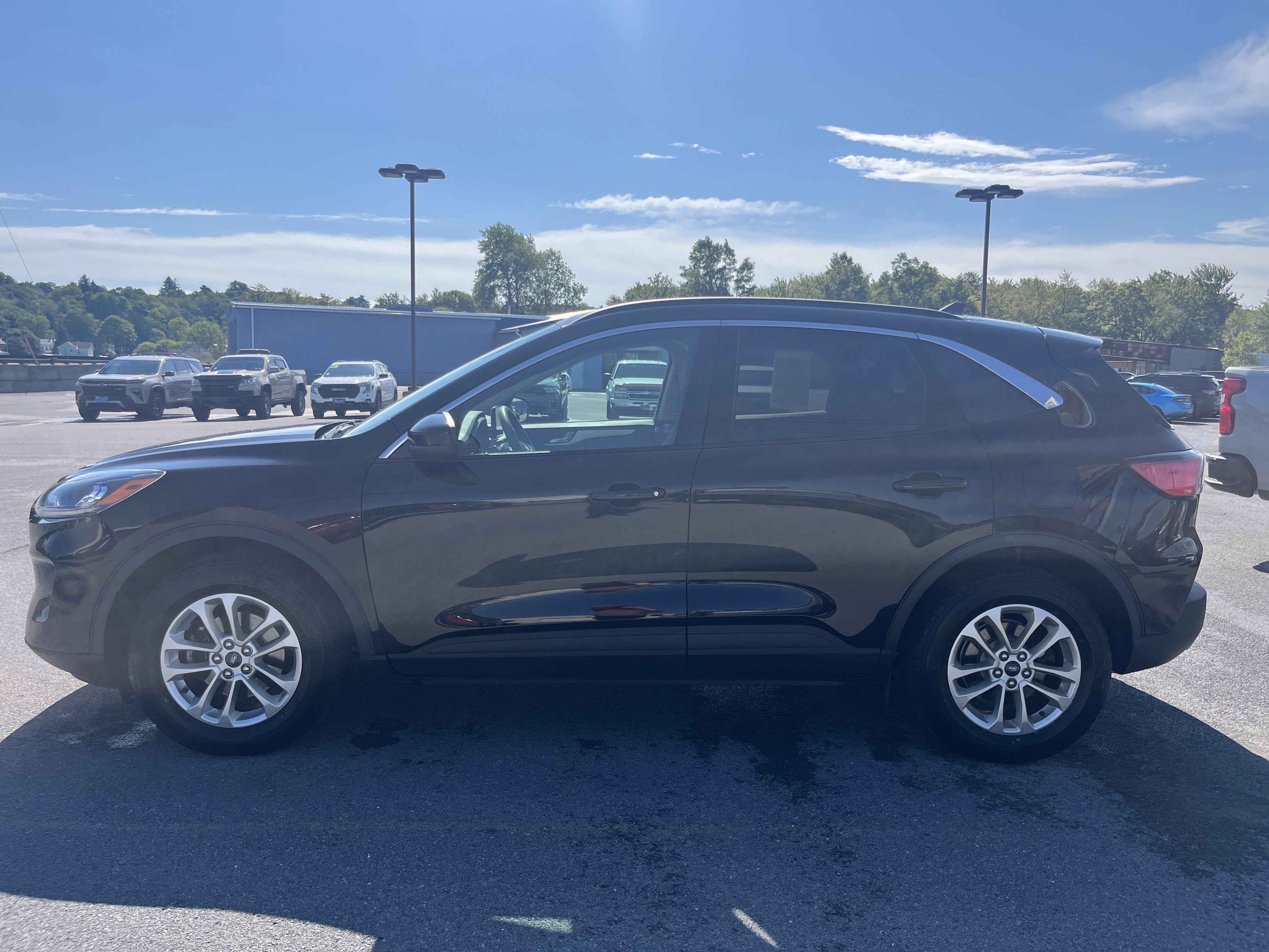 2020 Ford Escape SE