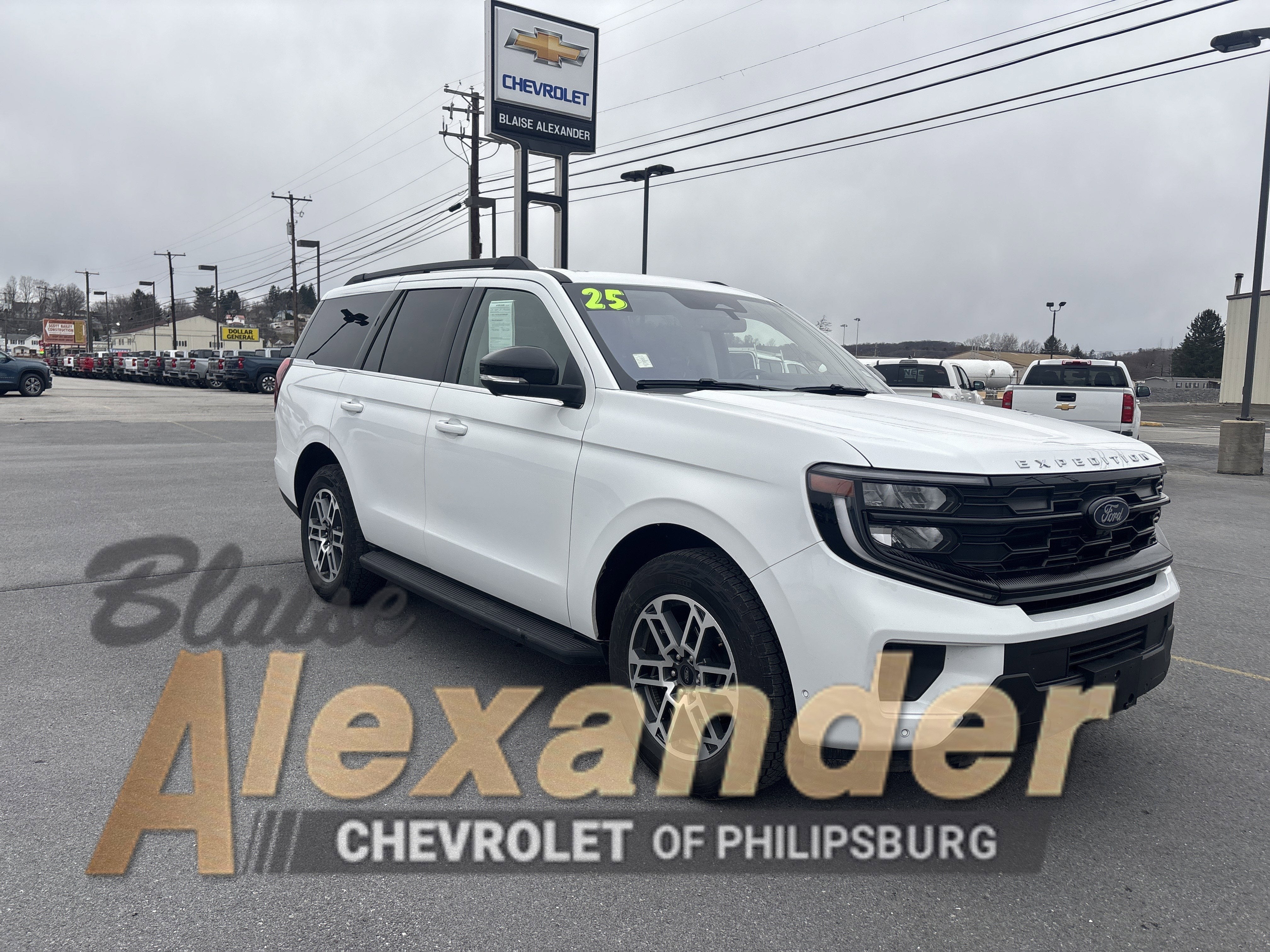 2025 Ford Expedition Active