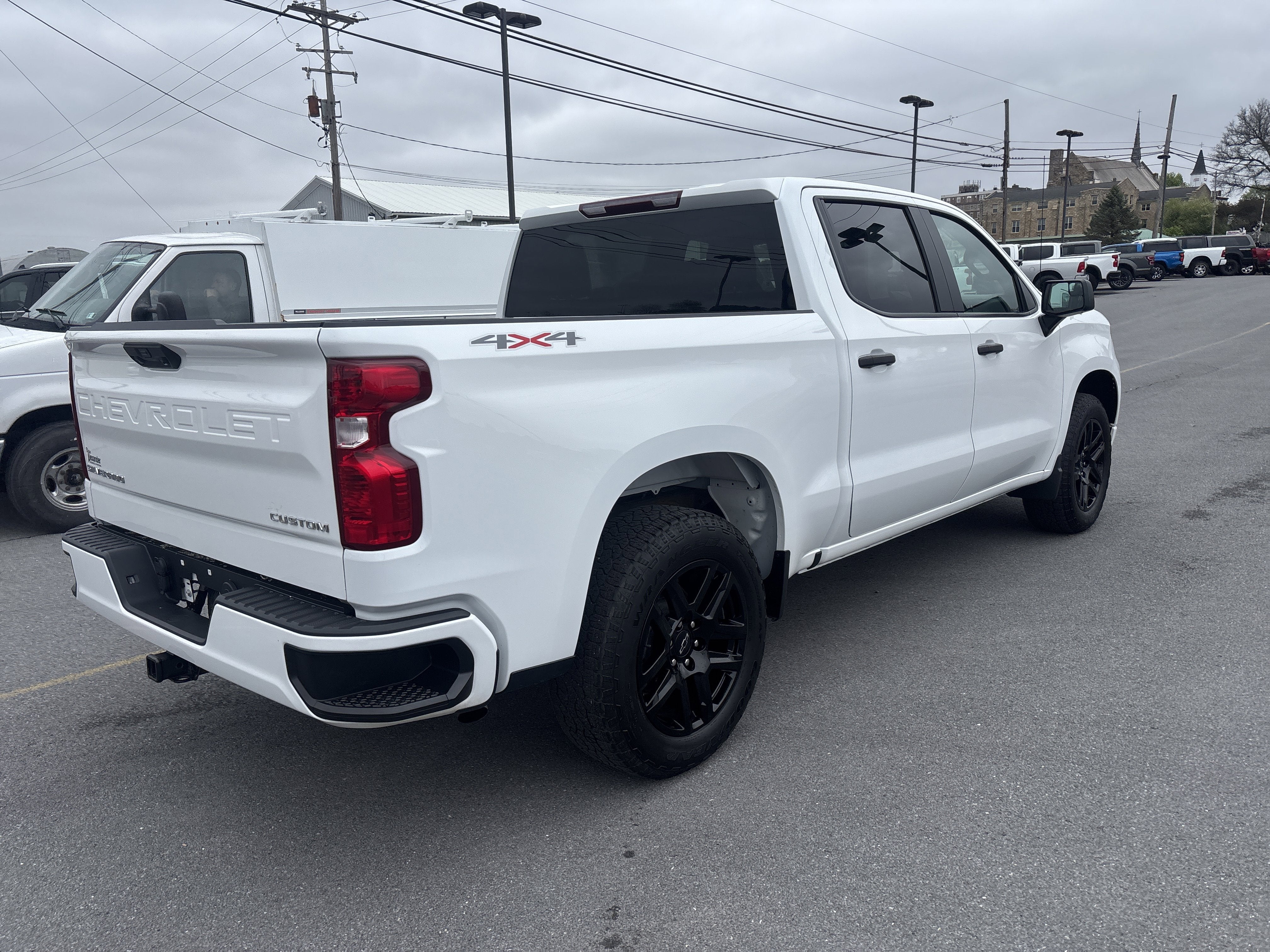 2023 Chevrolet Silverado 1500 Custom