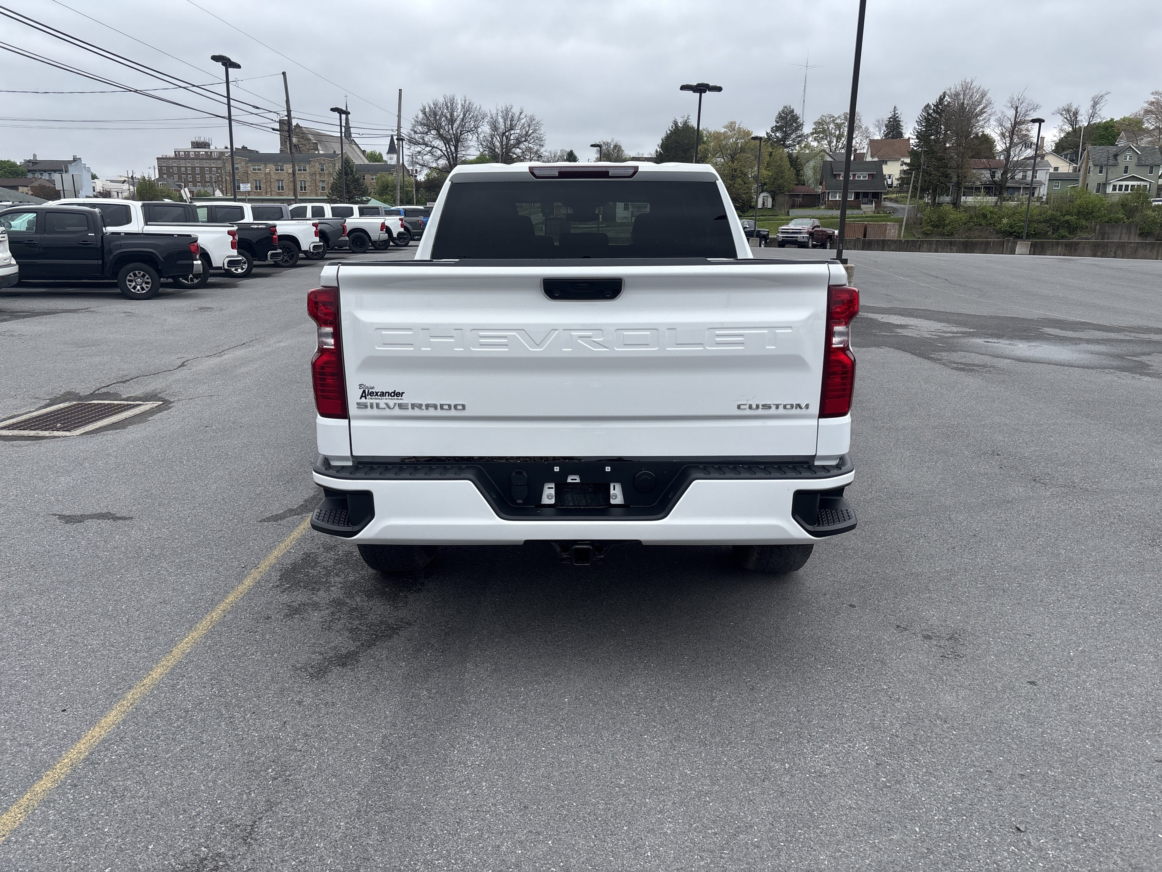 2023 Chevrolet Silverado 1500 Custom