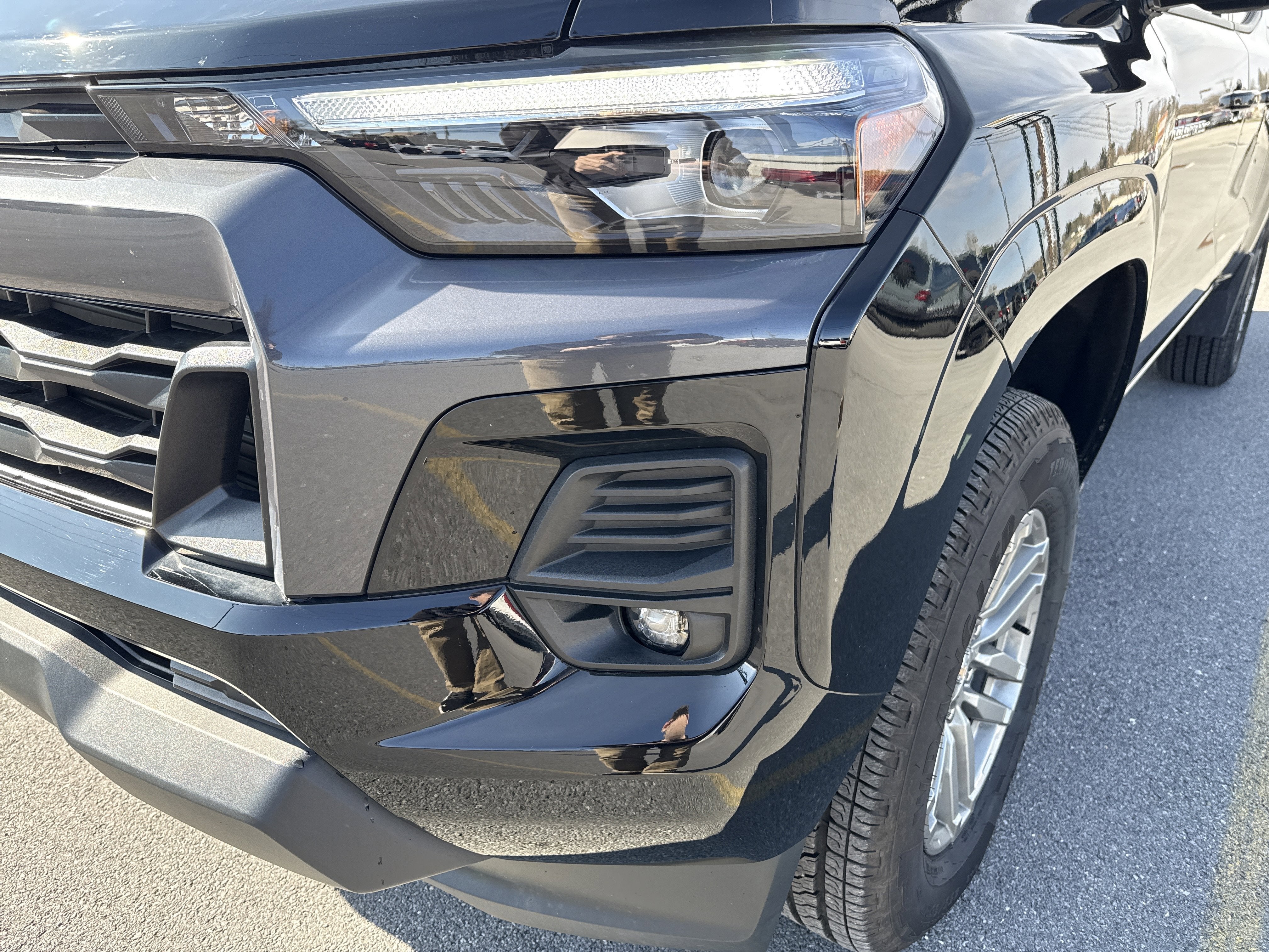 2025 Chevrolet Colorado WT/LT