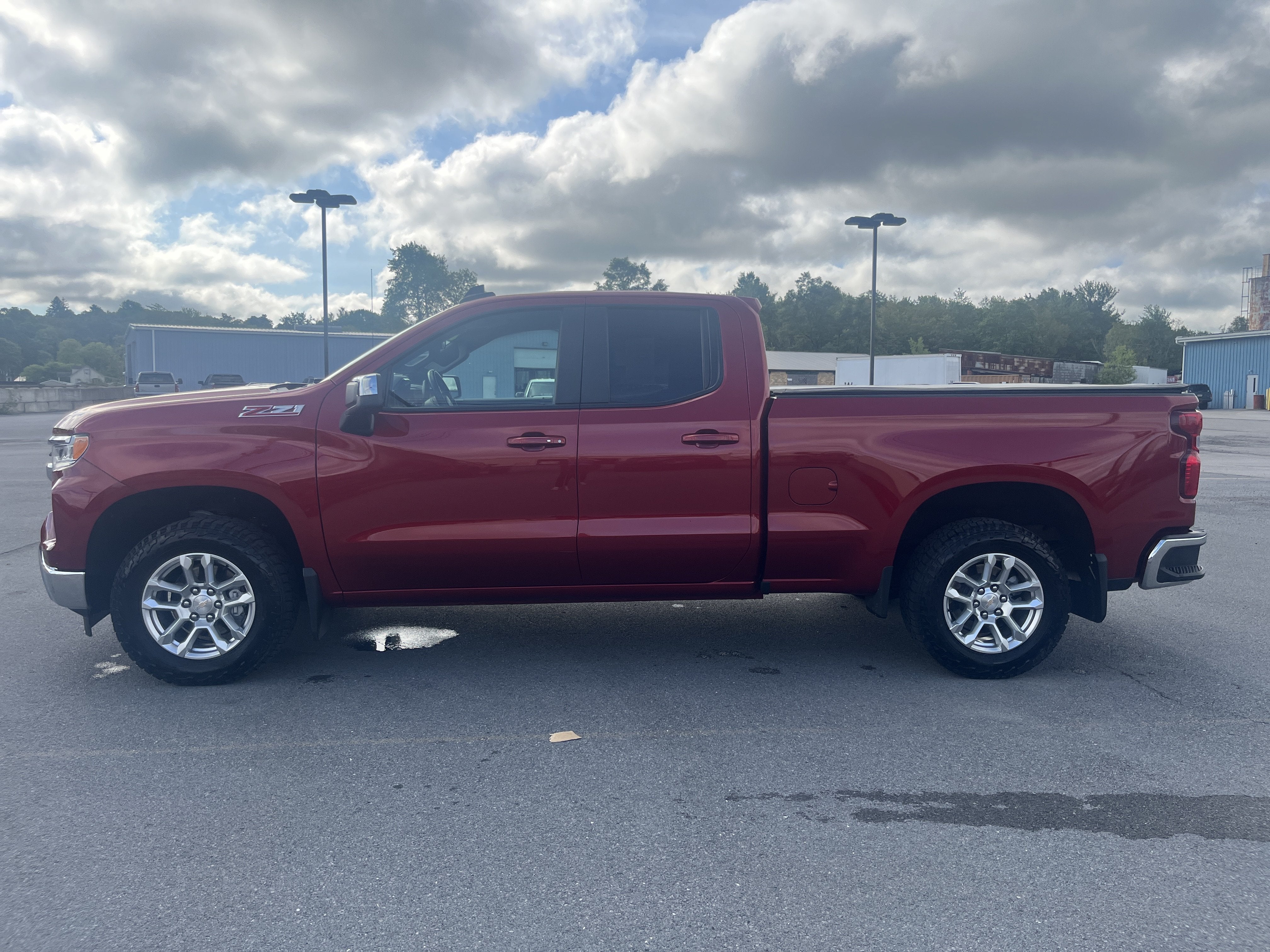 2023 Chevrolet Silverado 1500 LT
