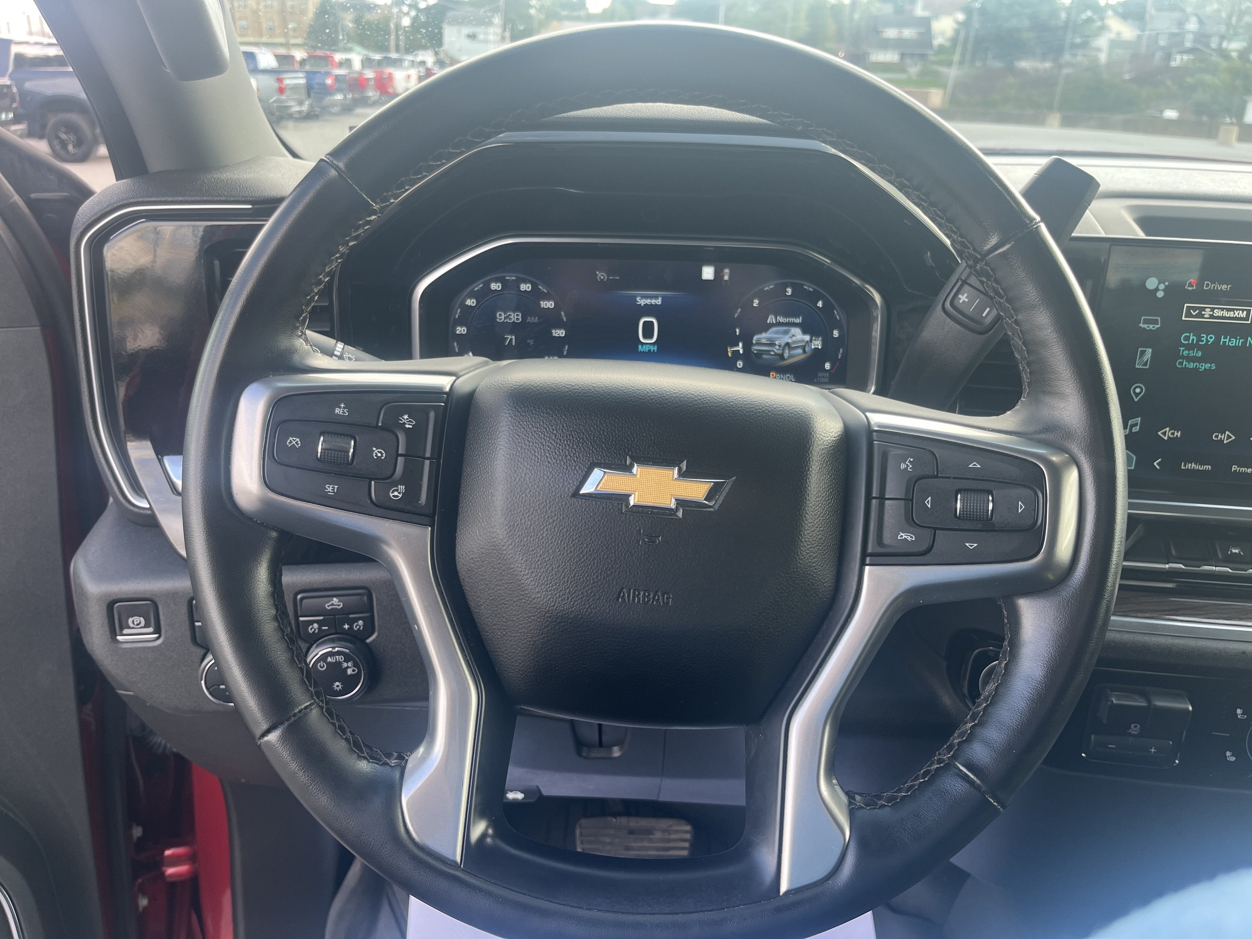 2023 Chevrolet Silverado 1500 LT