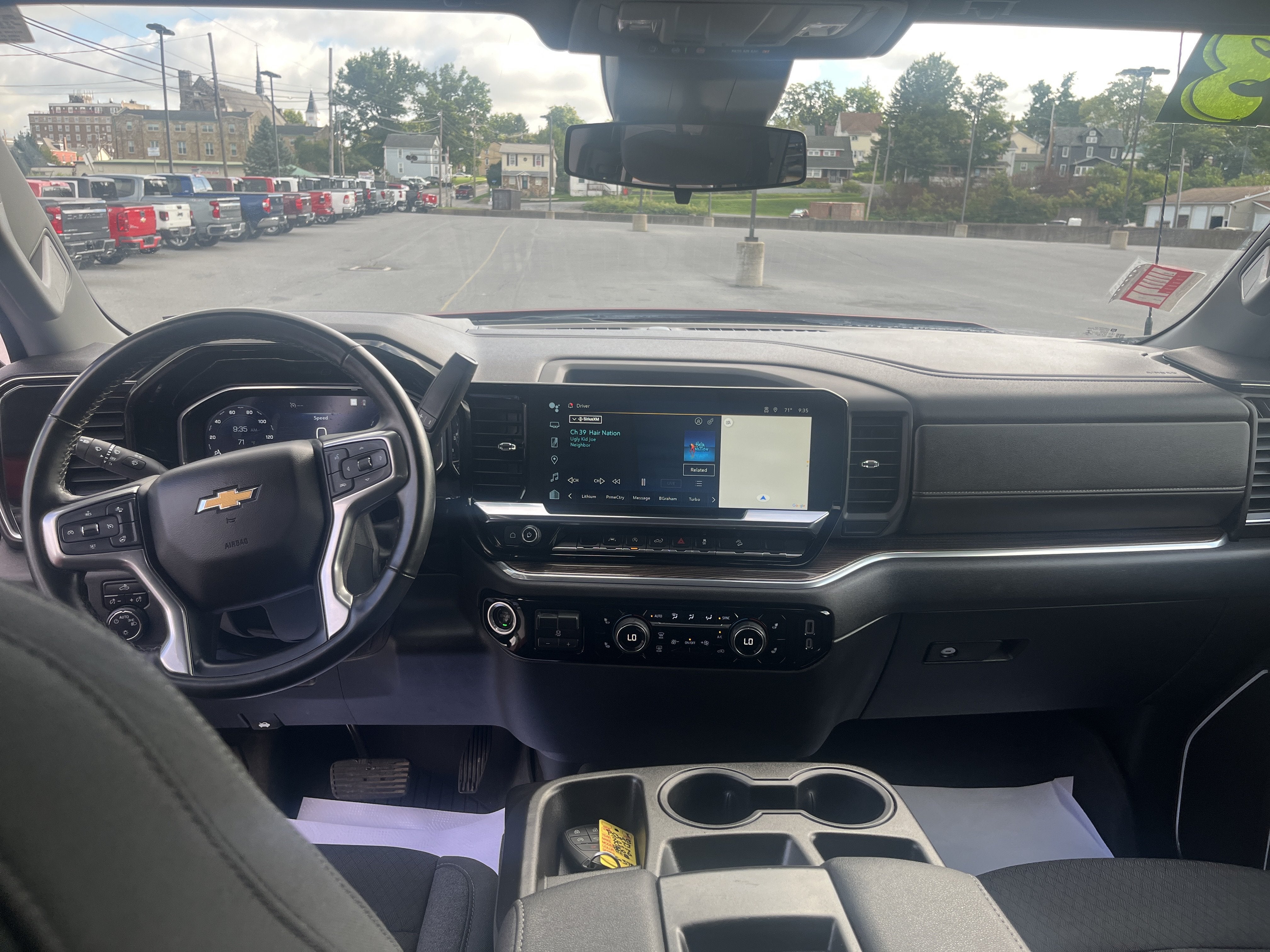 2023 Chevrolet Silverado 1500 LT