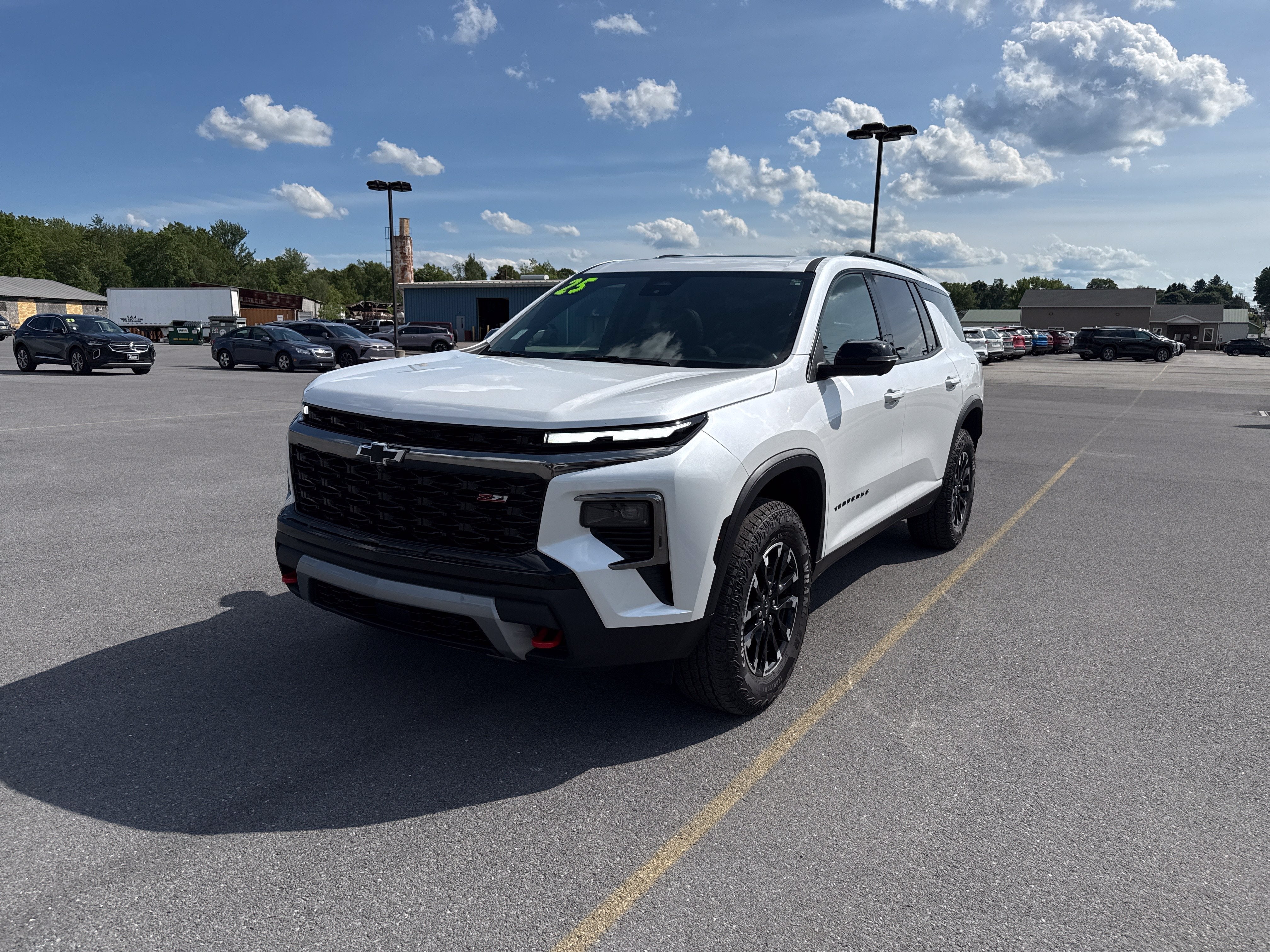 2025 Chevrolet Traverse Z71