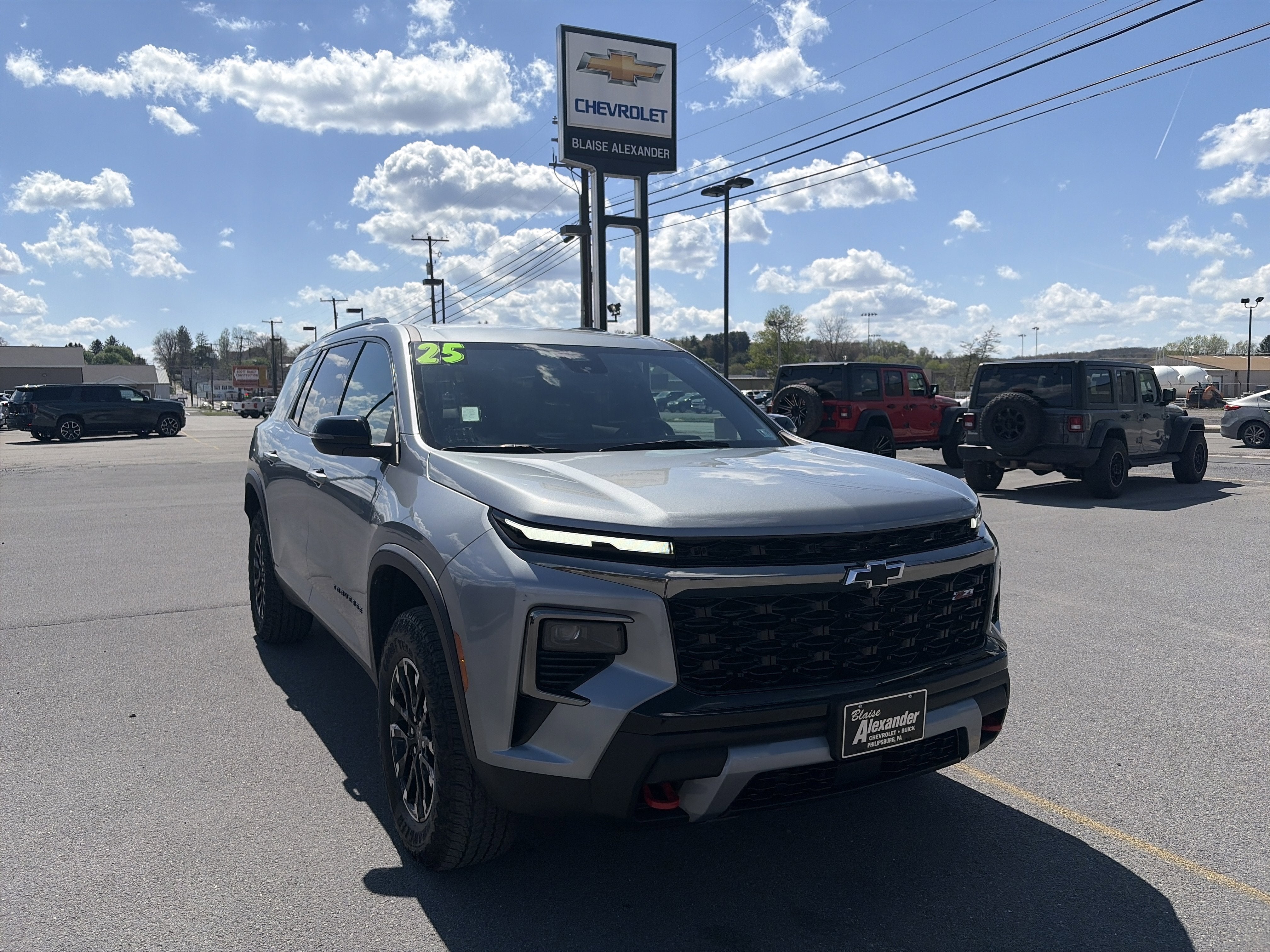 2025 Chevrolet Traverse Z71