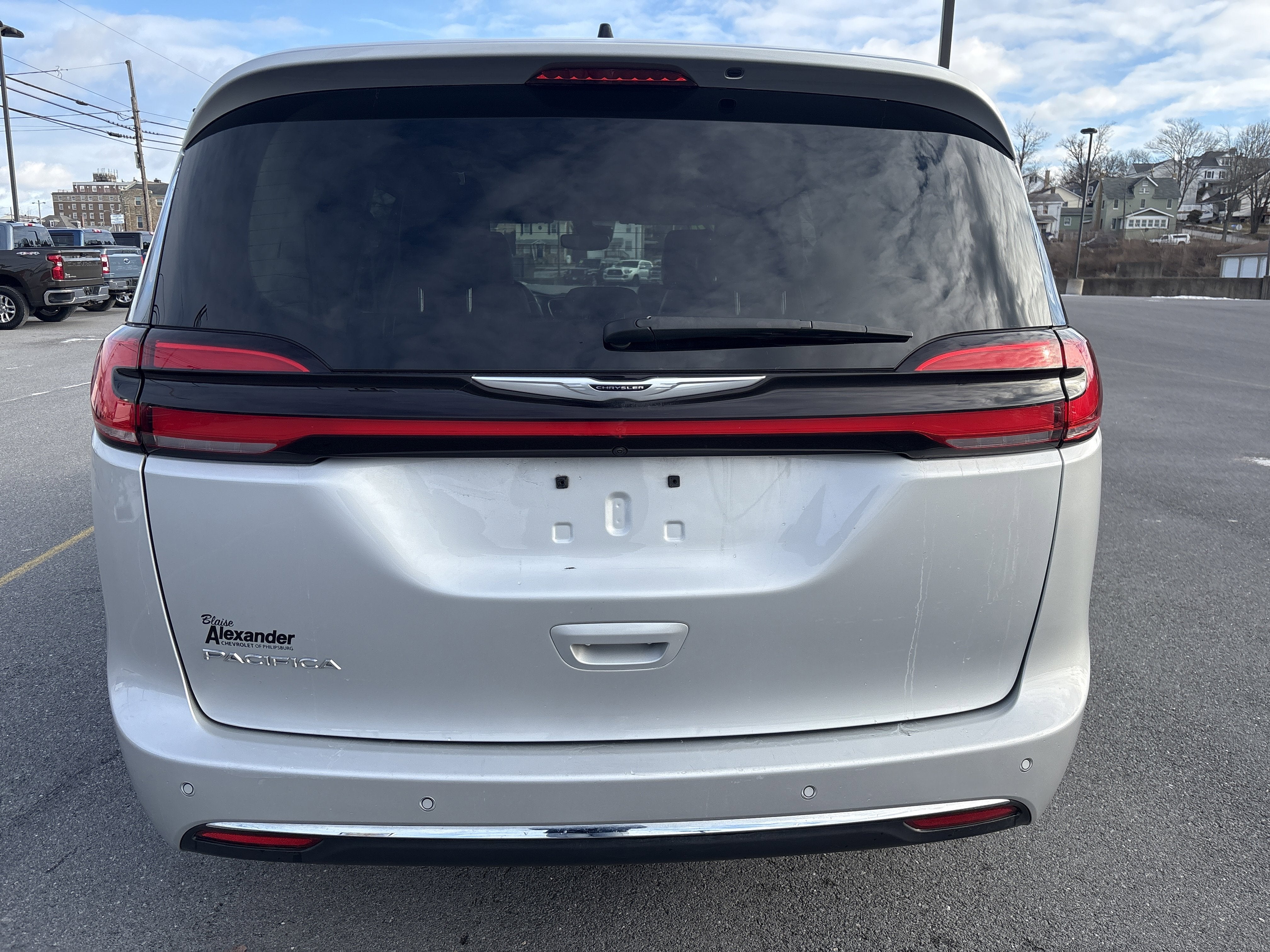2024 Chrysler Pacifica Touring L