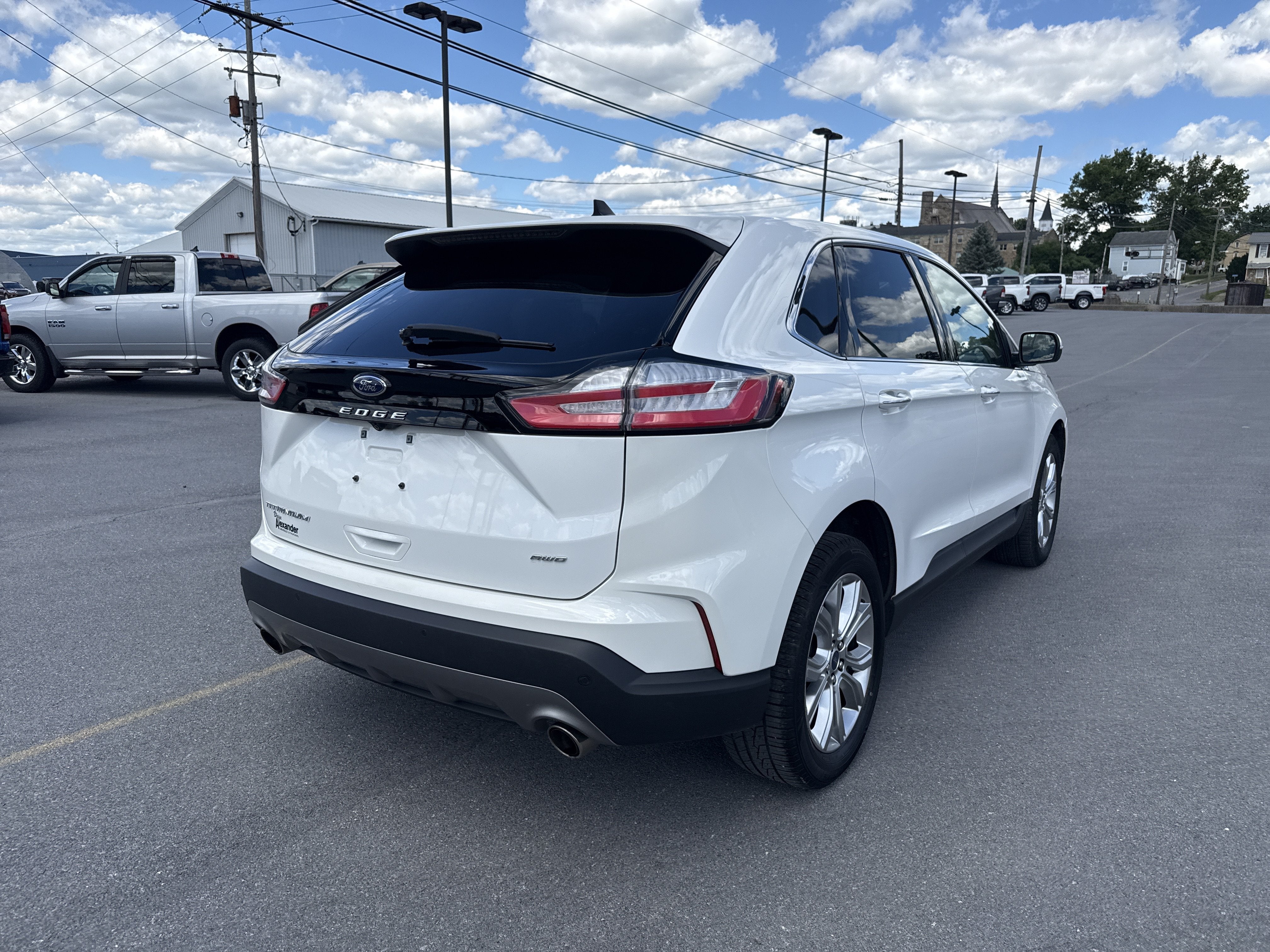 2022 Ford Edge Titanium