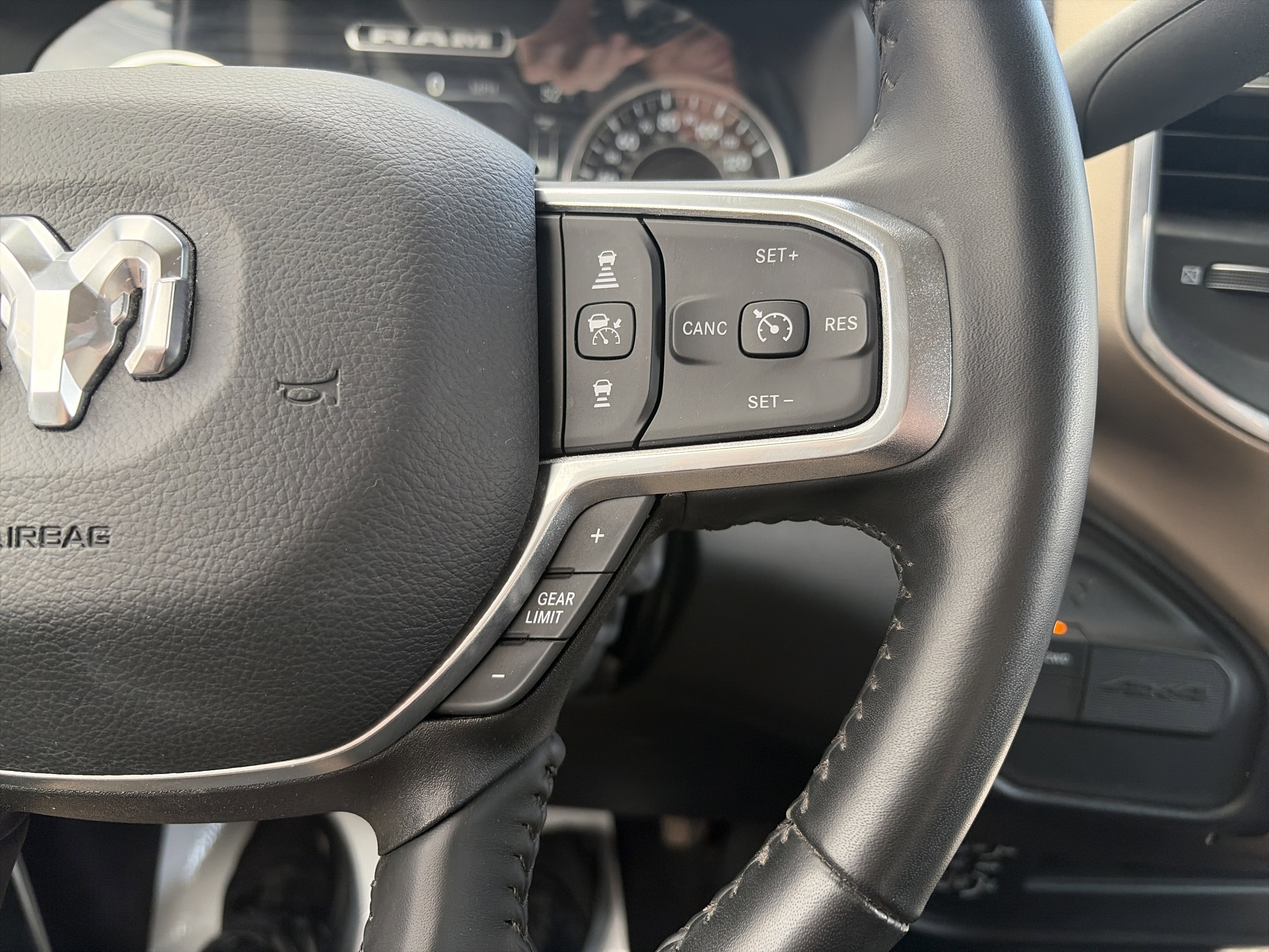 2024 RAM 2500 Laramie