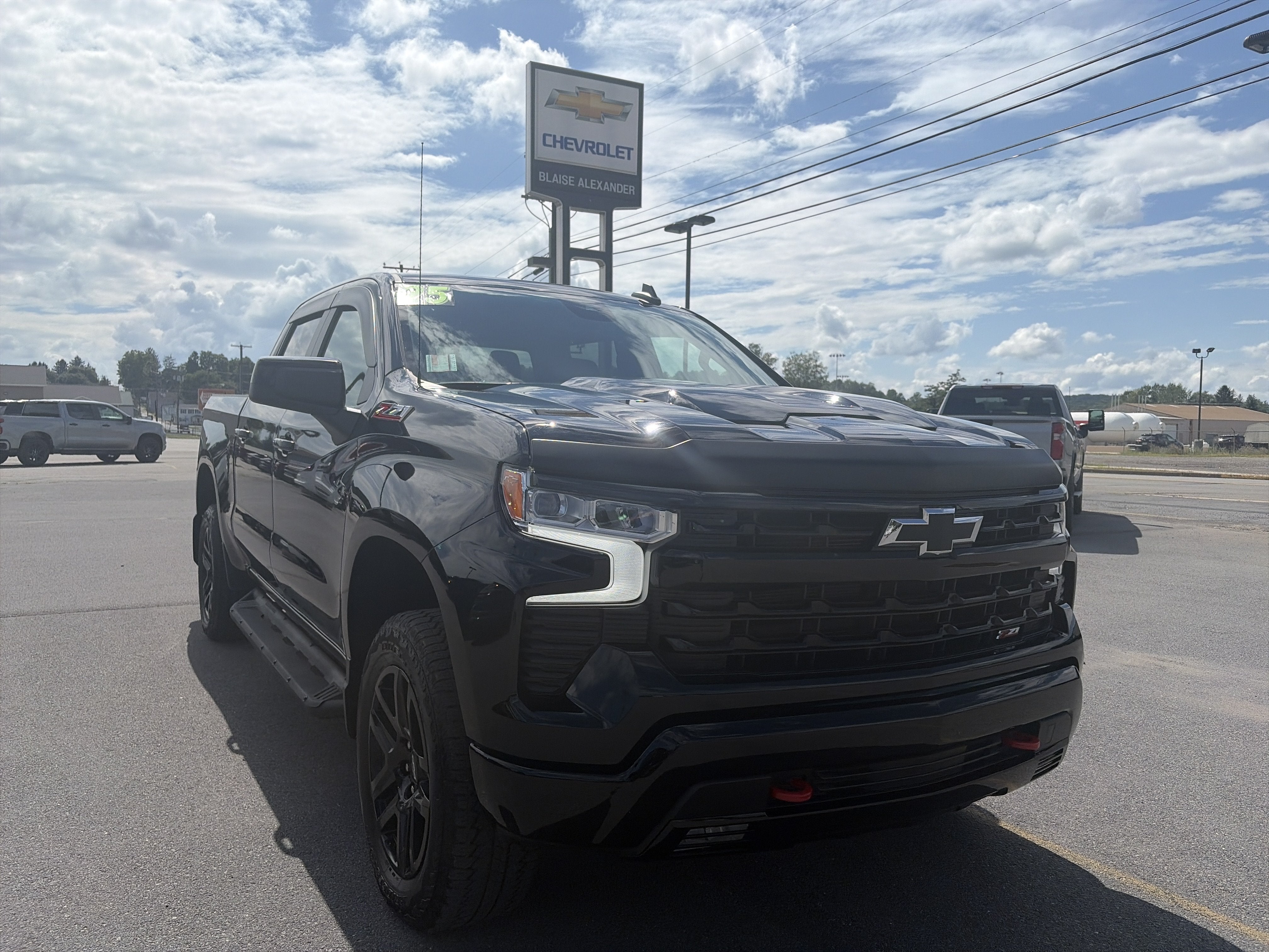 2025 Chevrolet Silverado 1500 LT Trail Boss