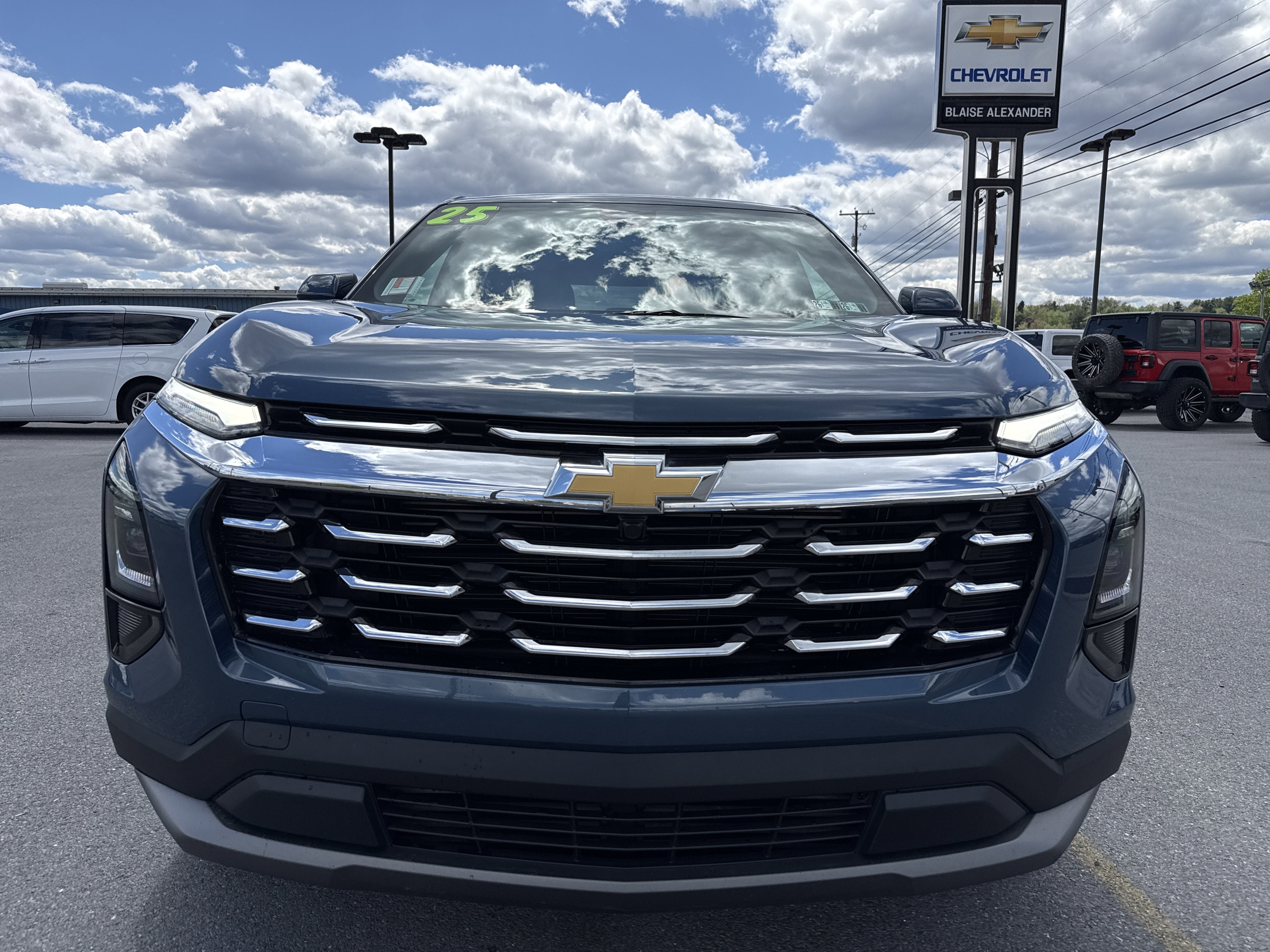2025 Chevrolet Equinox LT