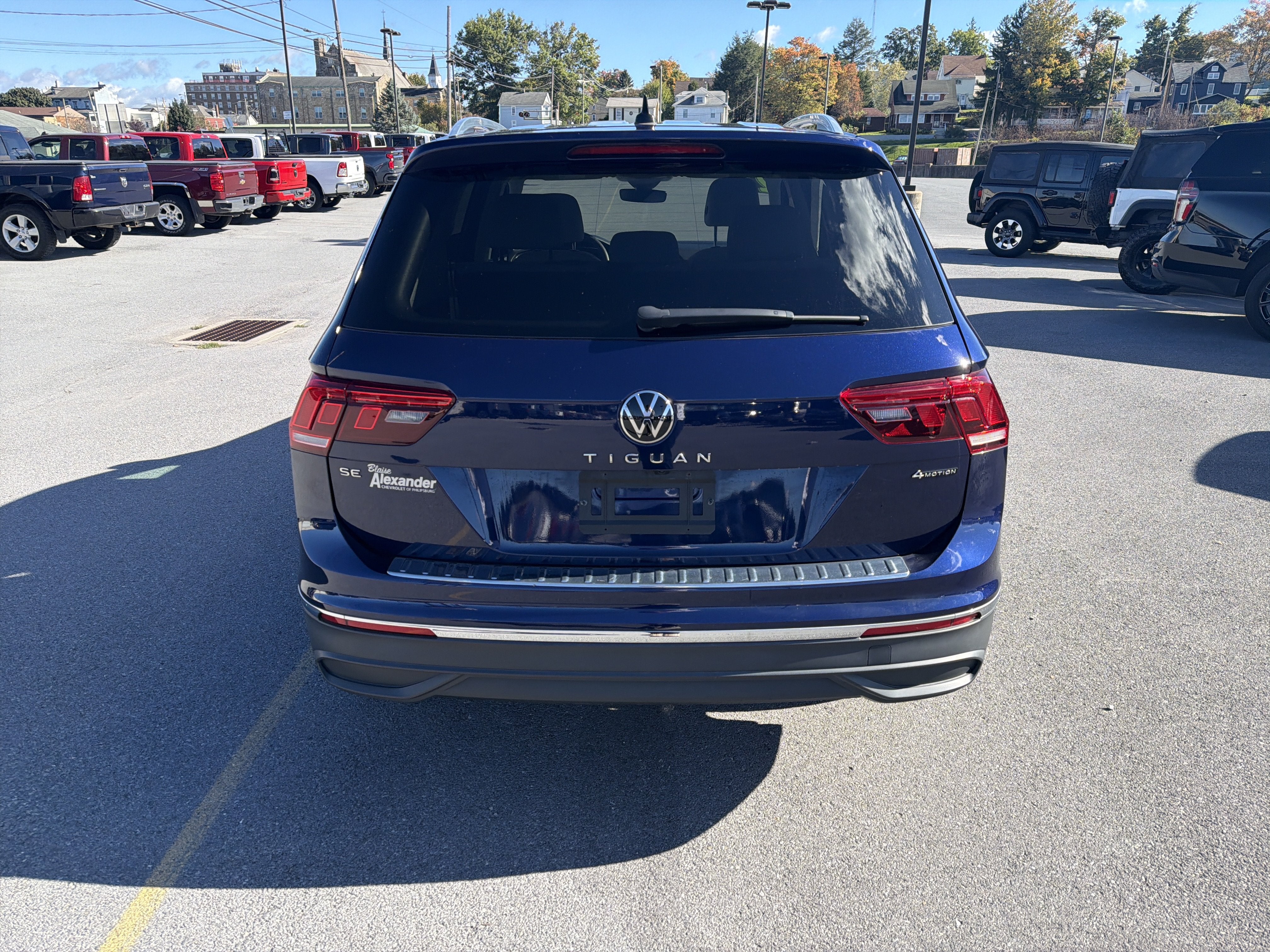 2023 Volkswagen Tiguan SE