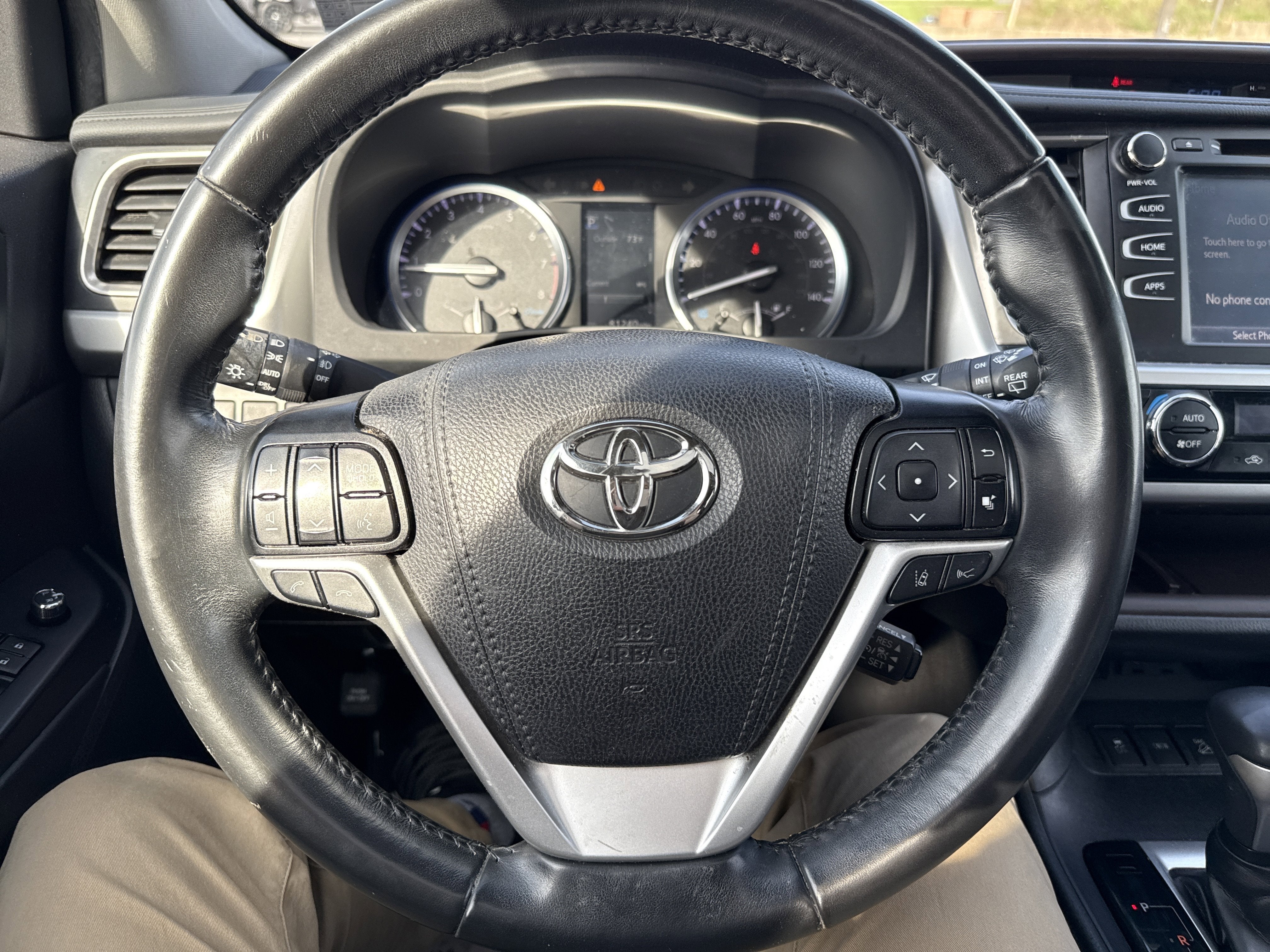 2019 Toyota Highlander SE