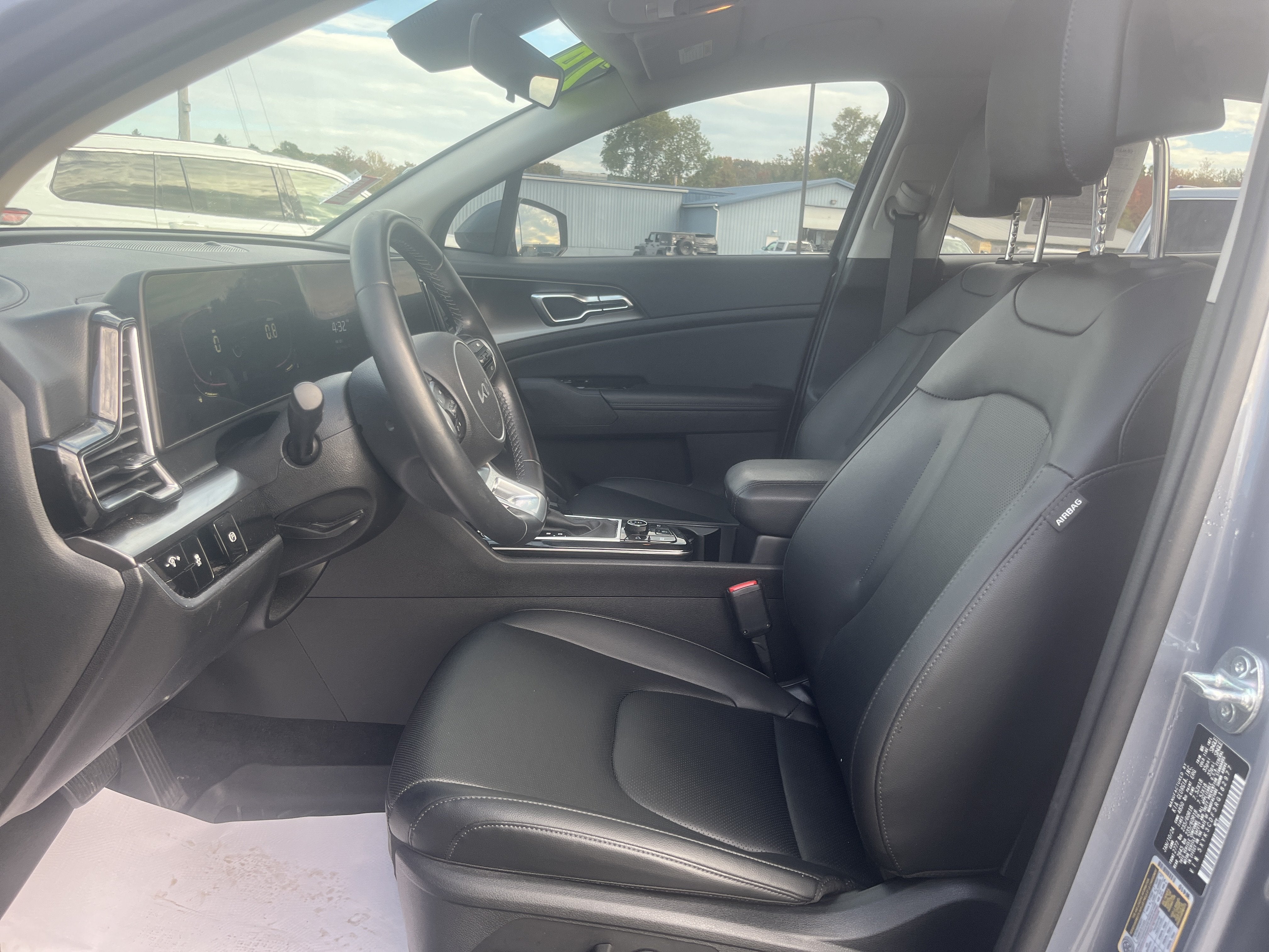 2024 Kia Sportage EX