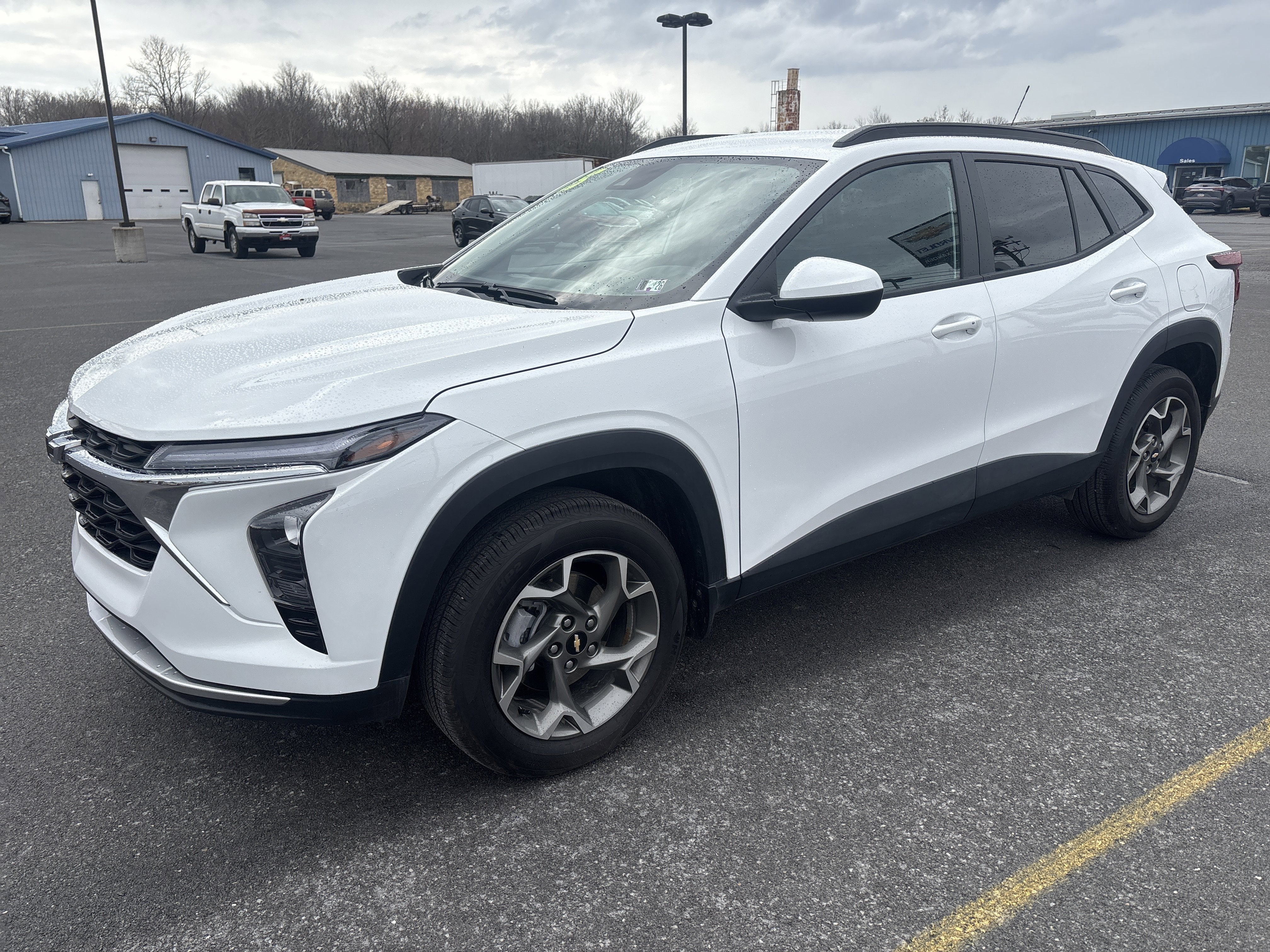 2025 Chevrolet Trax LT