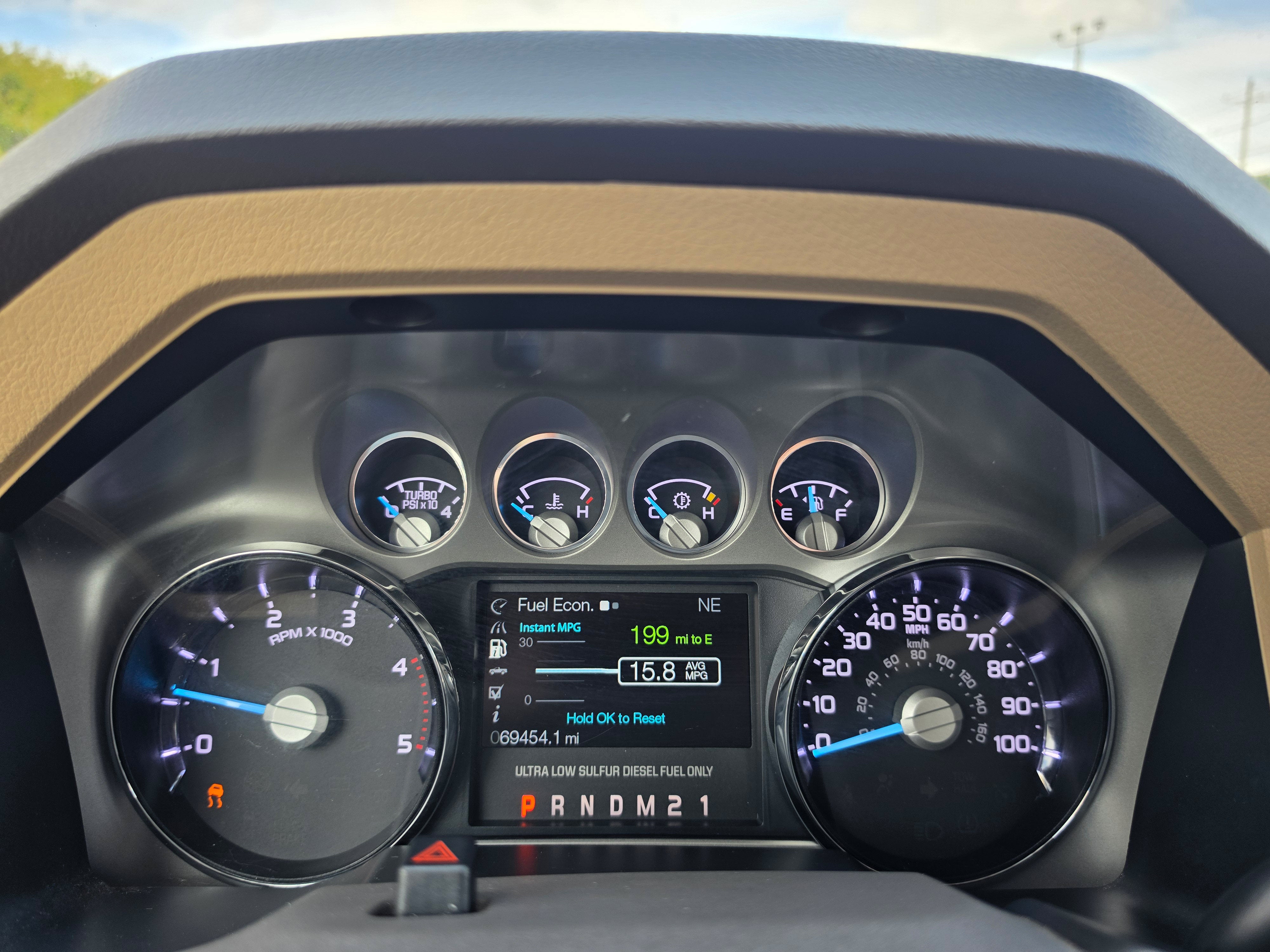 2011 Ford Super Duty F-350 DRW XL