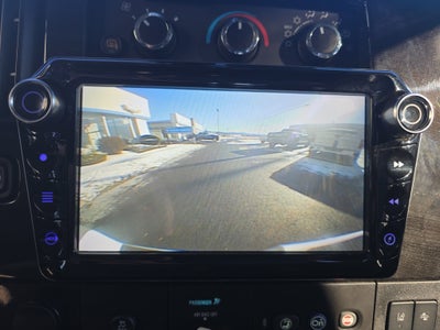 2021 Chevrolet Express Passenger 2500 1LS