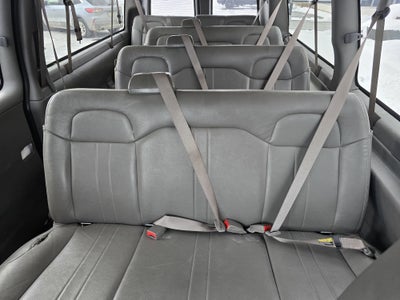 2024 Chevrolet Express Passenger 3500 1LS