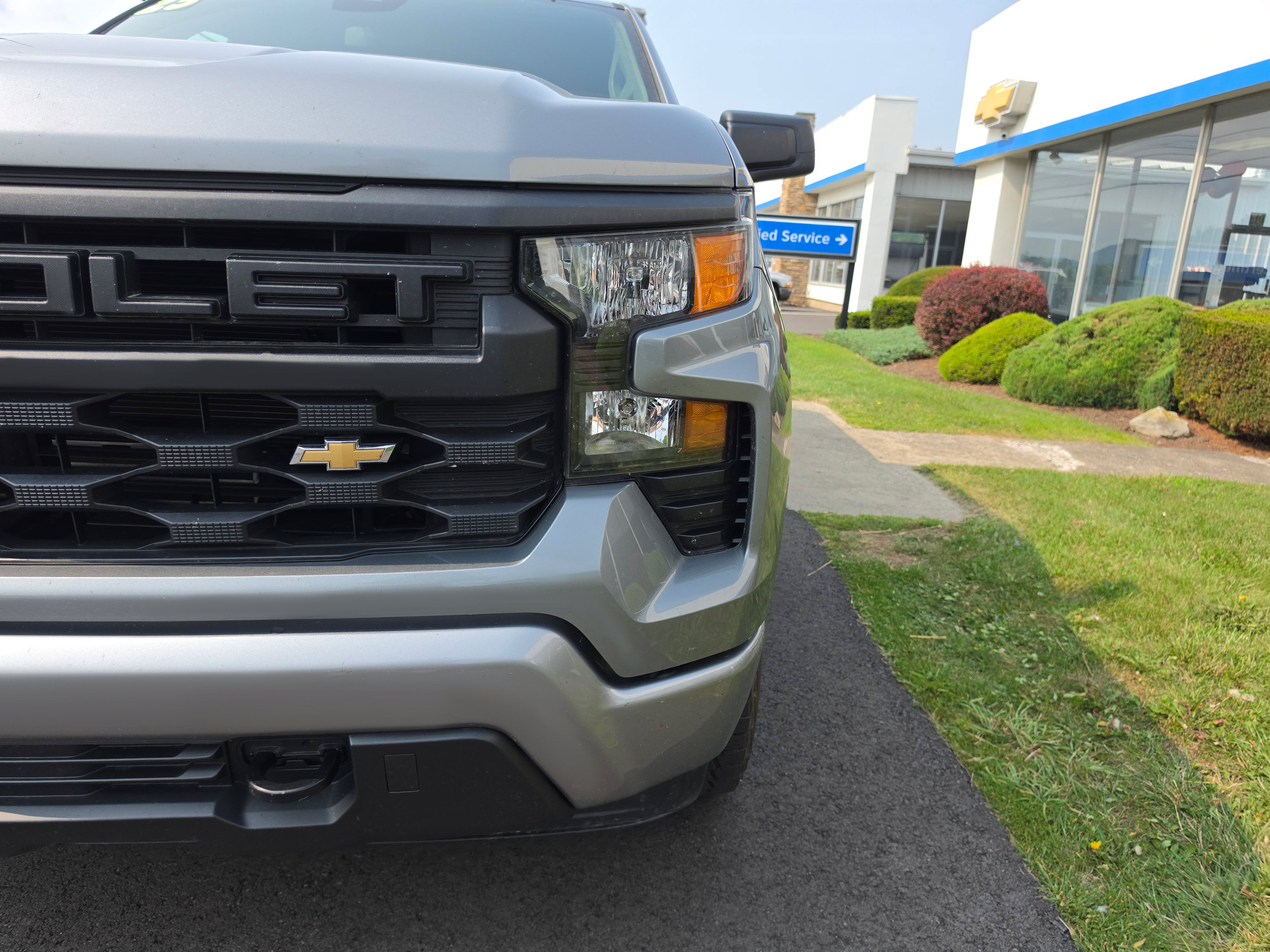2023 Chevrolet Silverado 1500 Custom