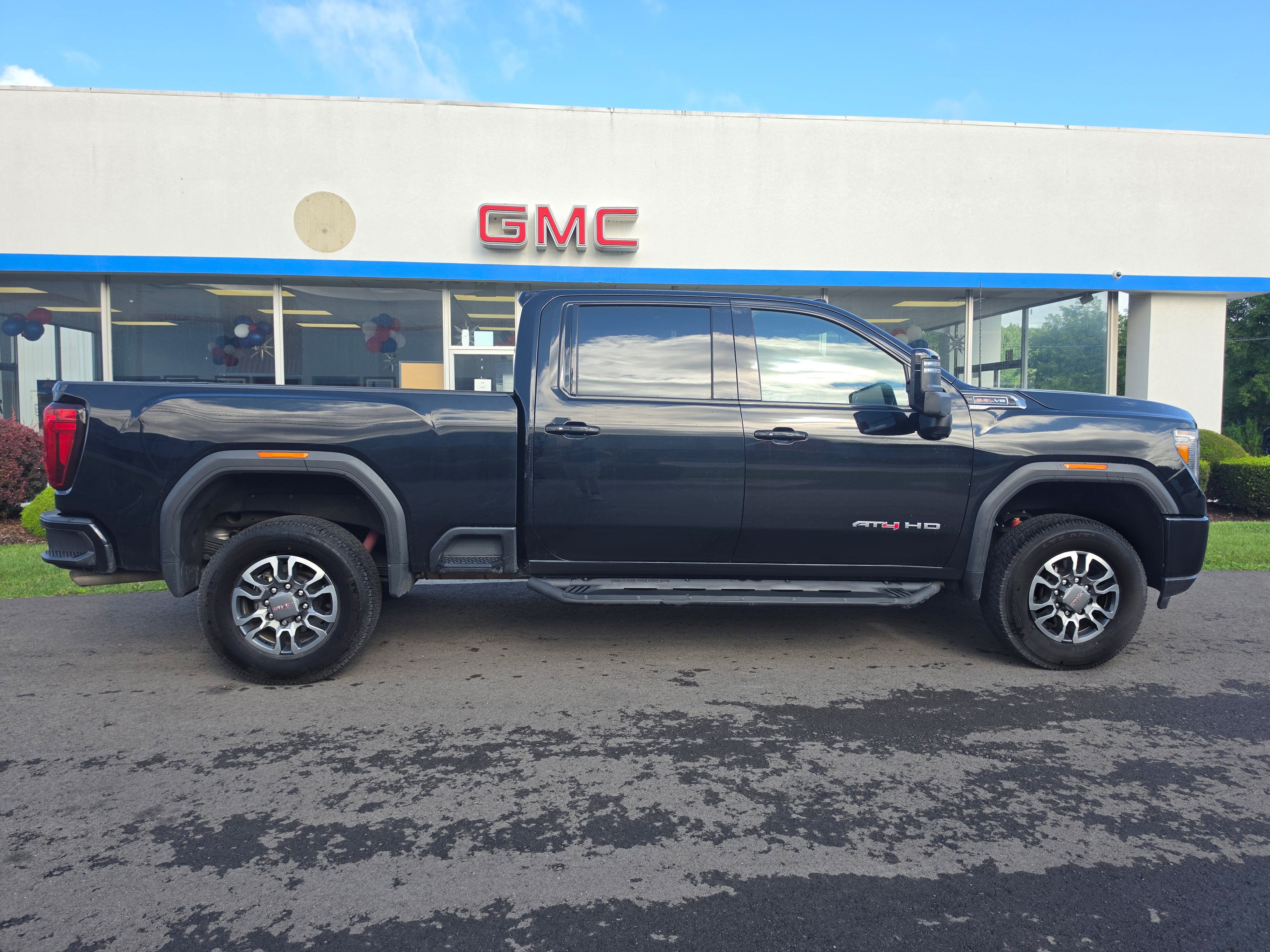 2023 GMC Sierra 2500 HD AT4