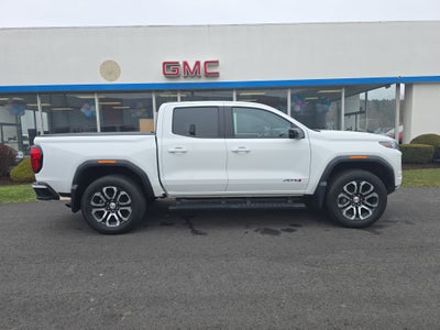2023 GMC Canyon AT4