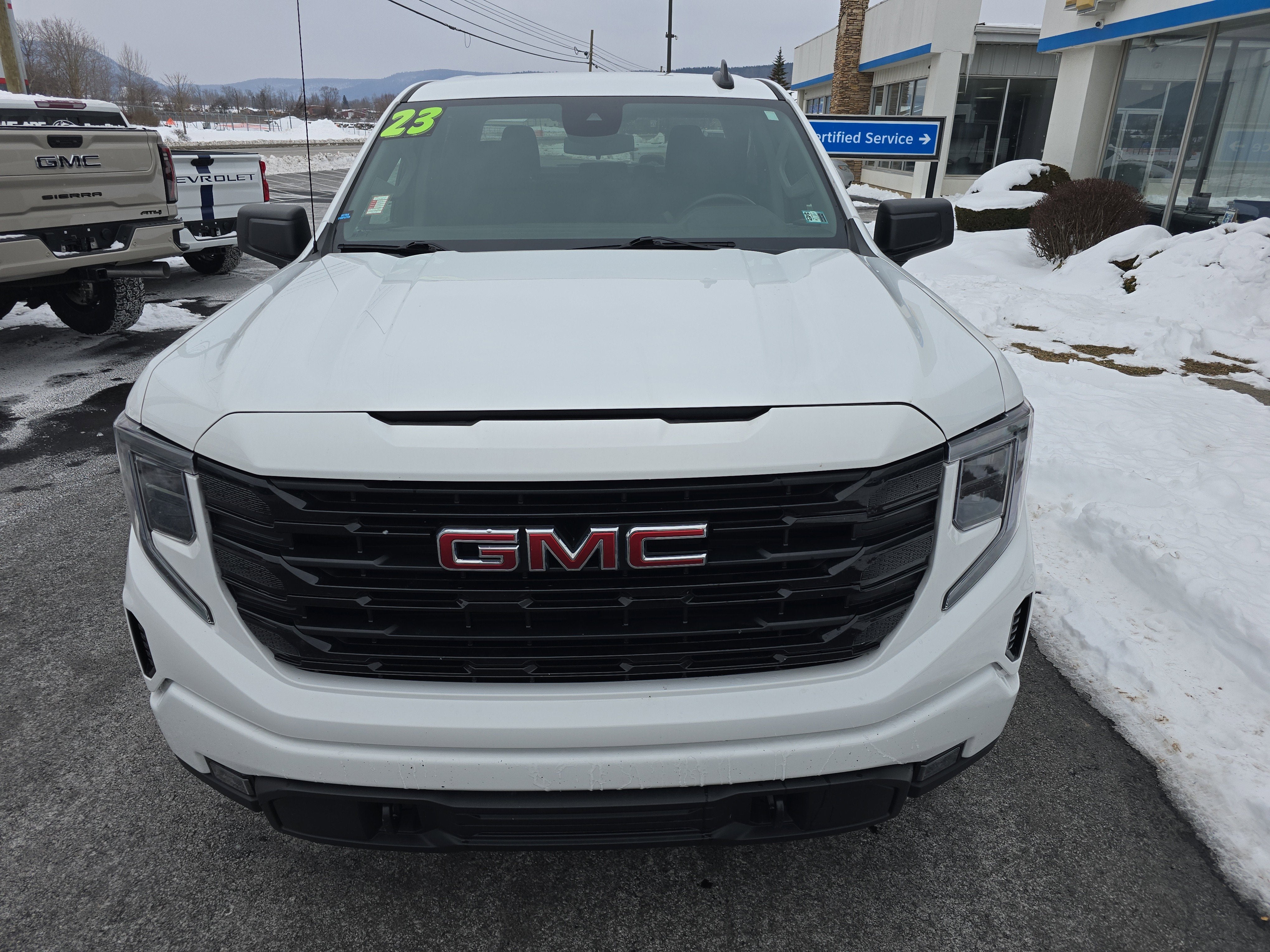 2023 GMC Sierra 1500 Elevation