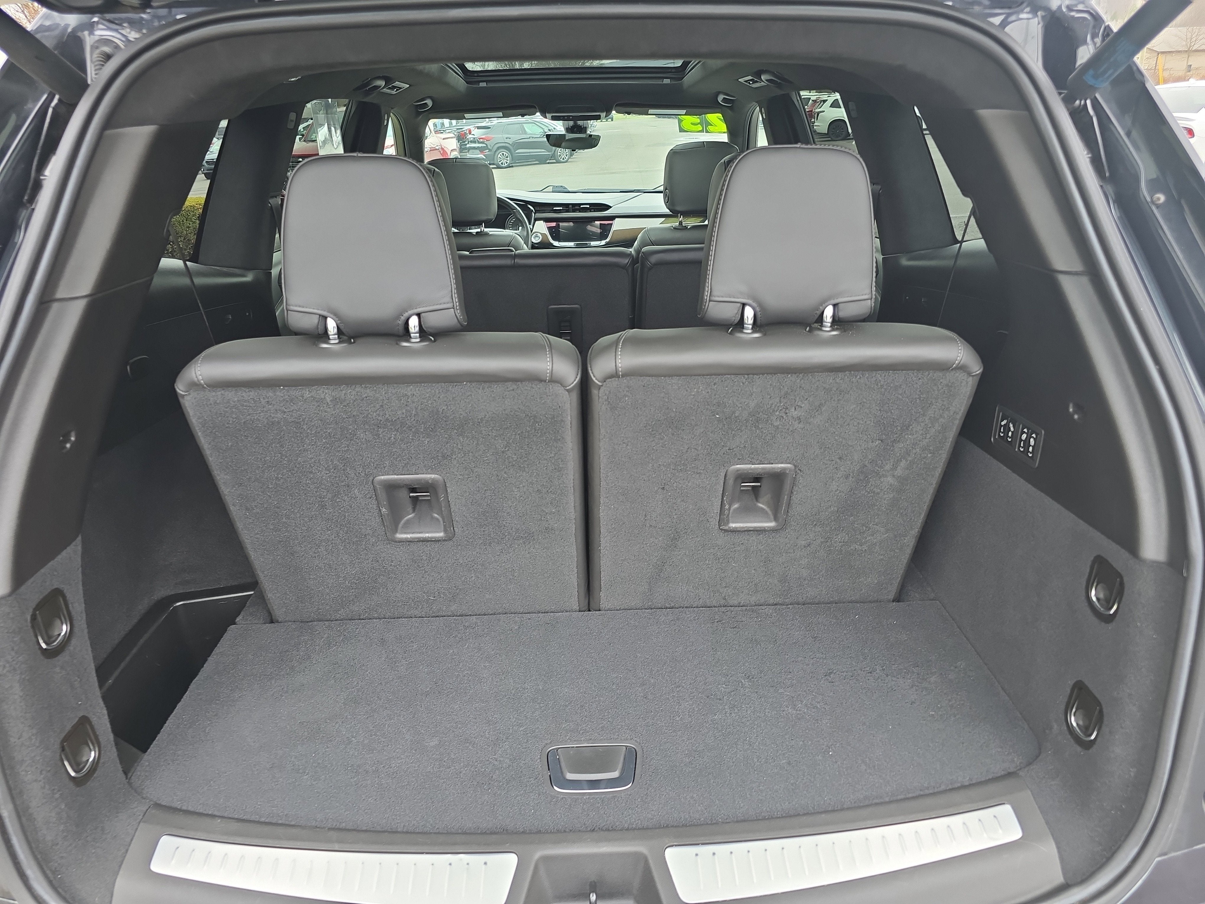 2023 Cadillac XT6 Sport