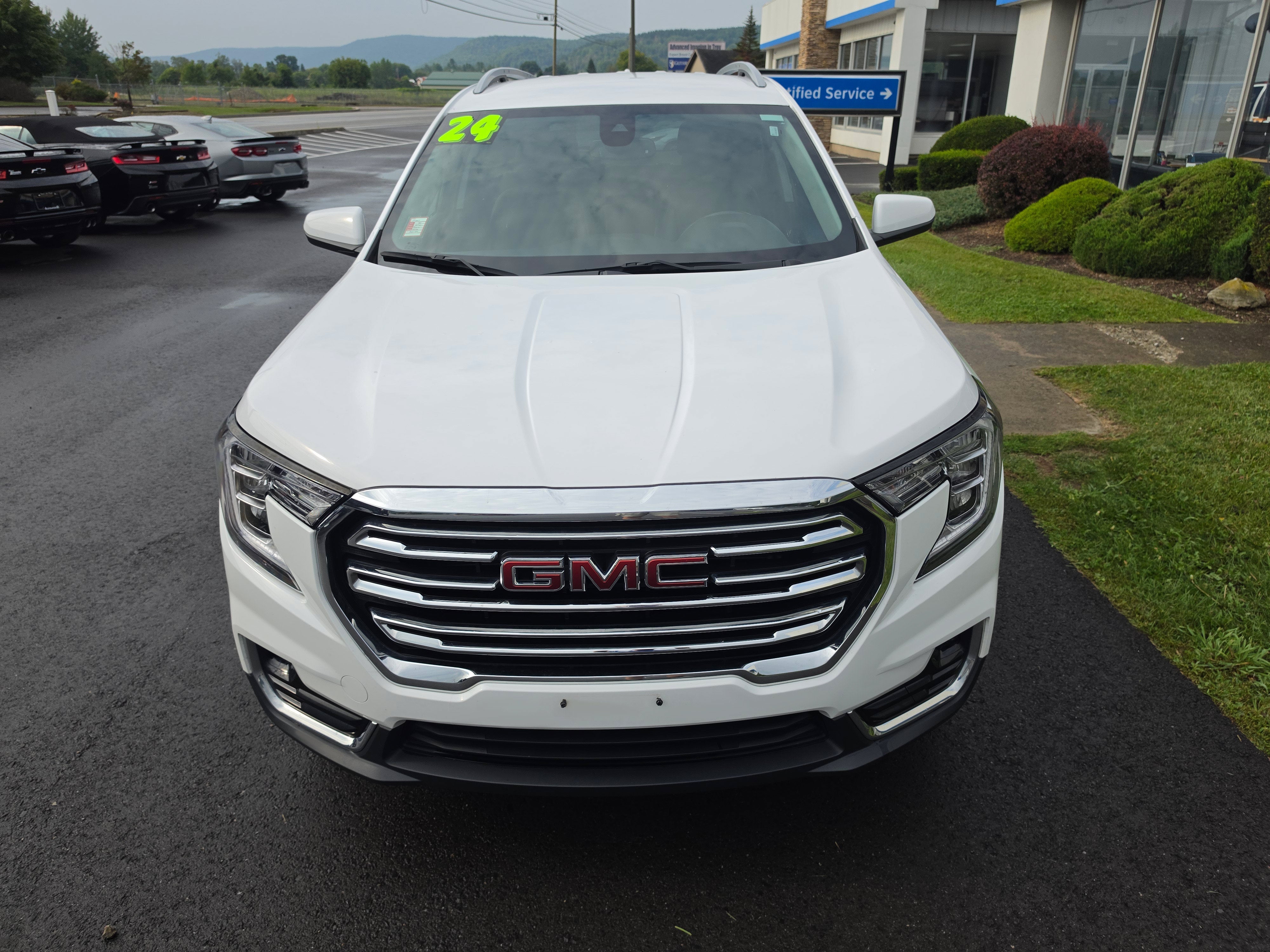 2024 GMC Terrain SLT
