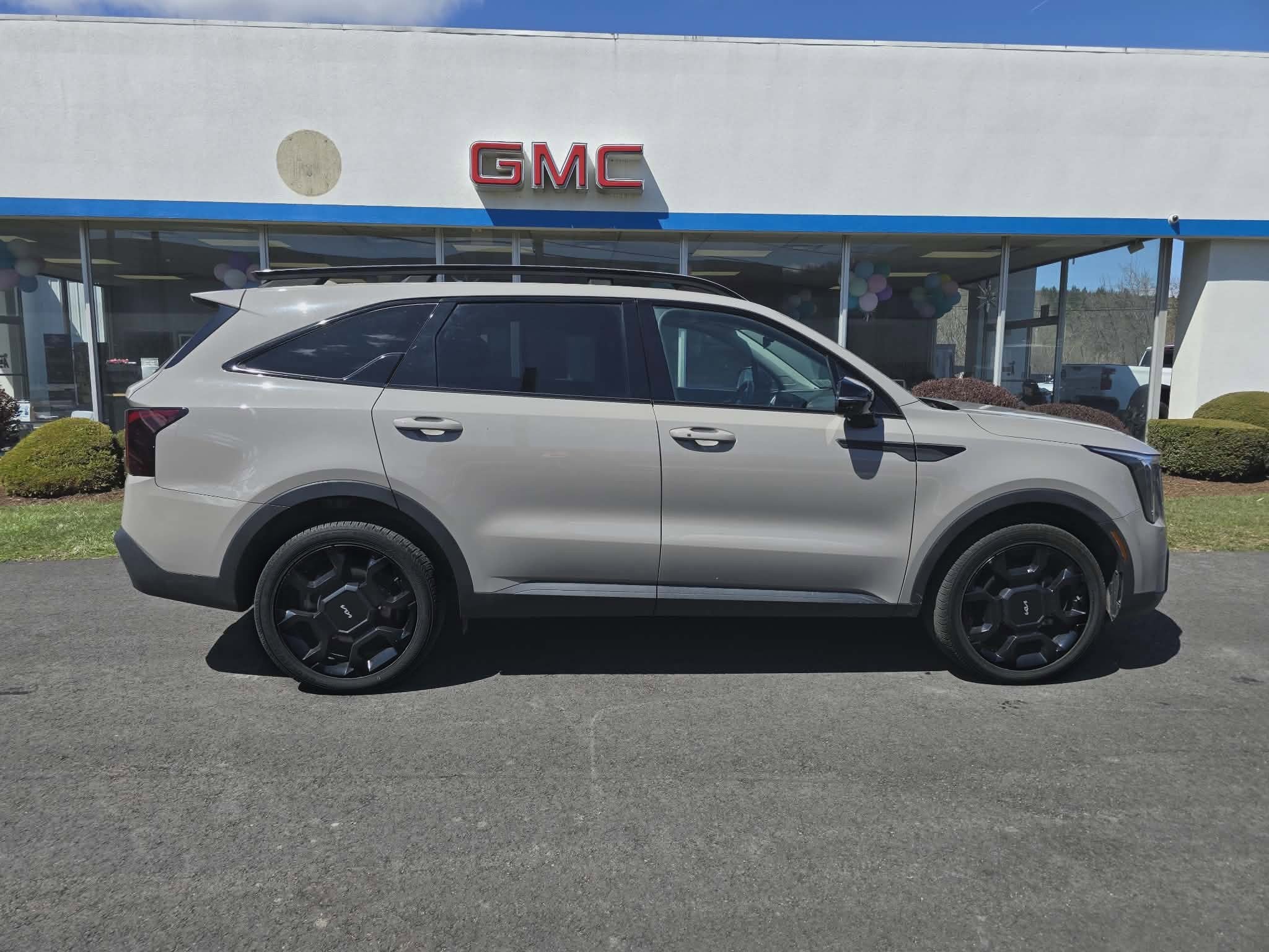 2024 Kia Sorento X-Line EX