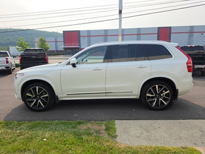 2024 Volvo XC90 Plus Bright Theme