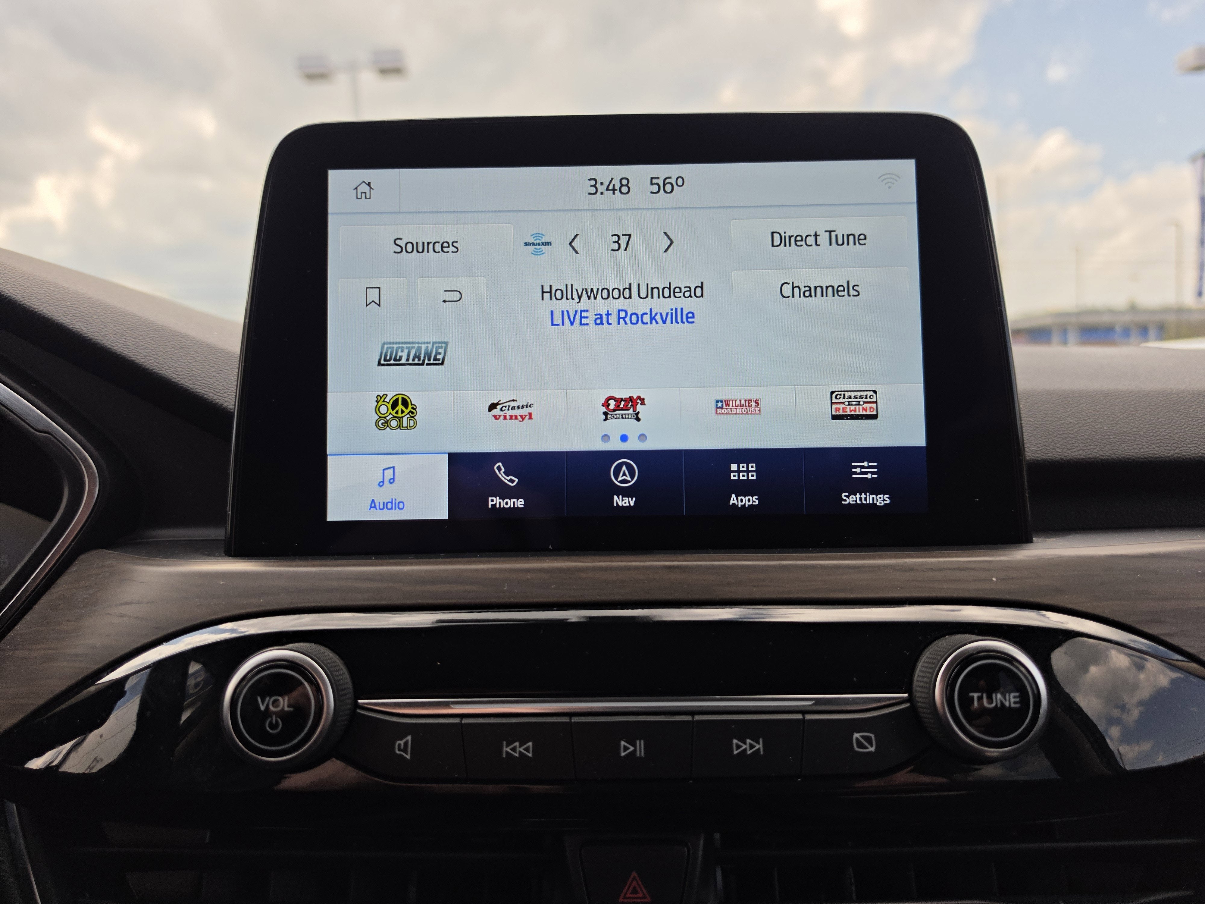 2020 Ford Escape Titanium