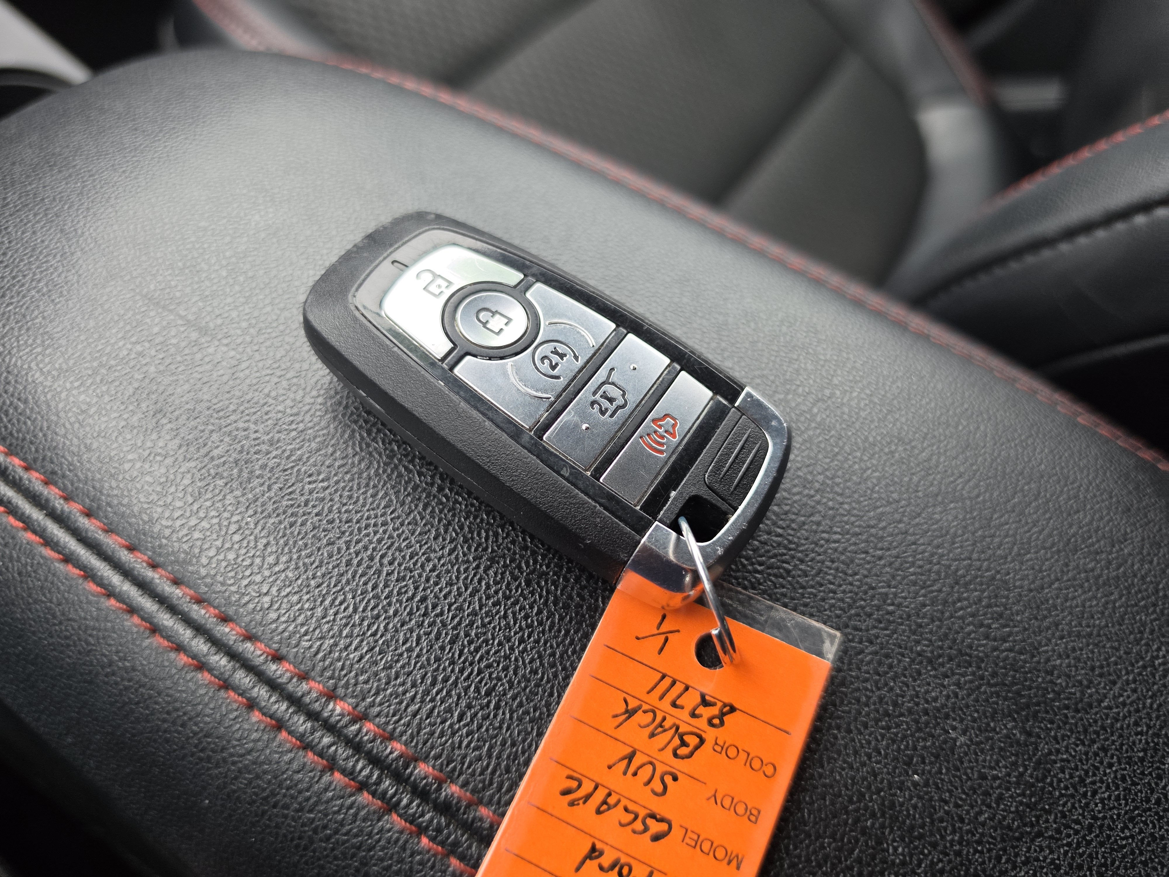 2025 Ford Escape ST-Line Select