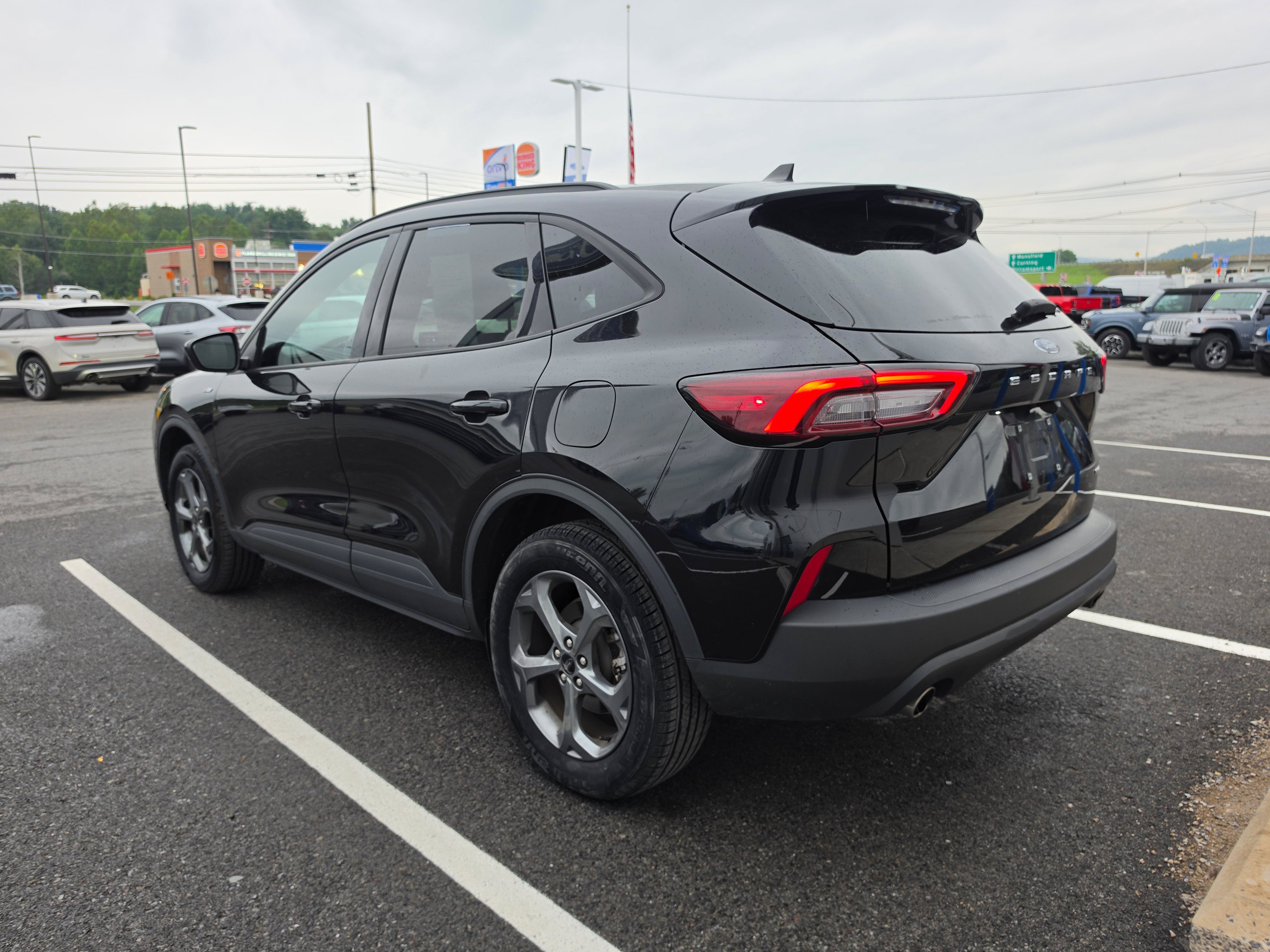 2025 Ford Escape ST-Line Select