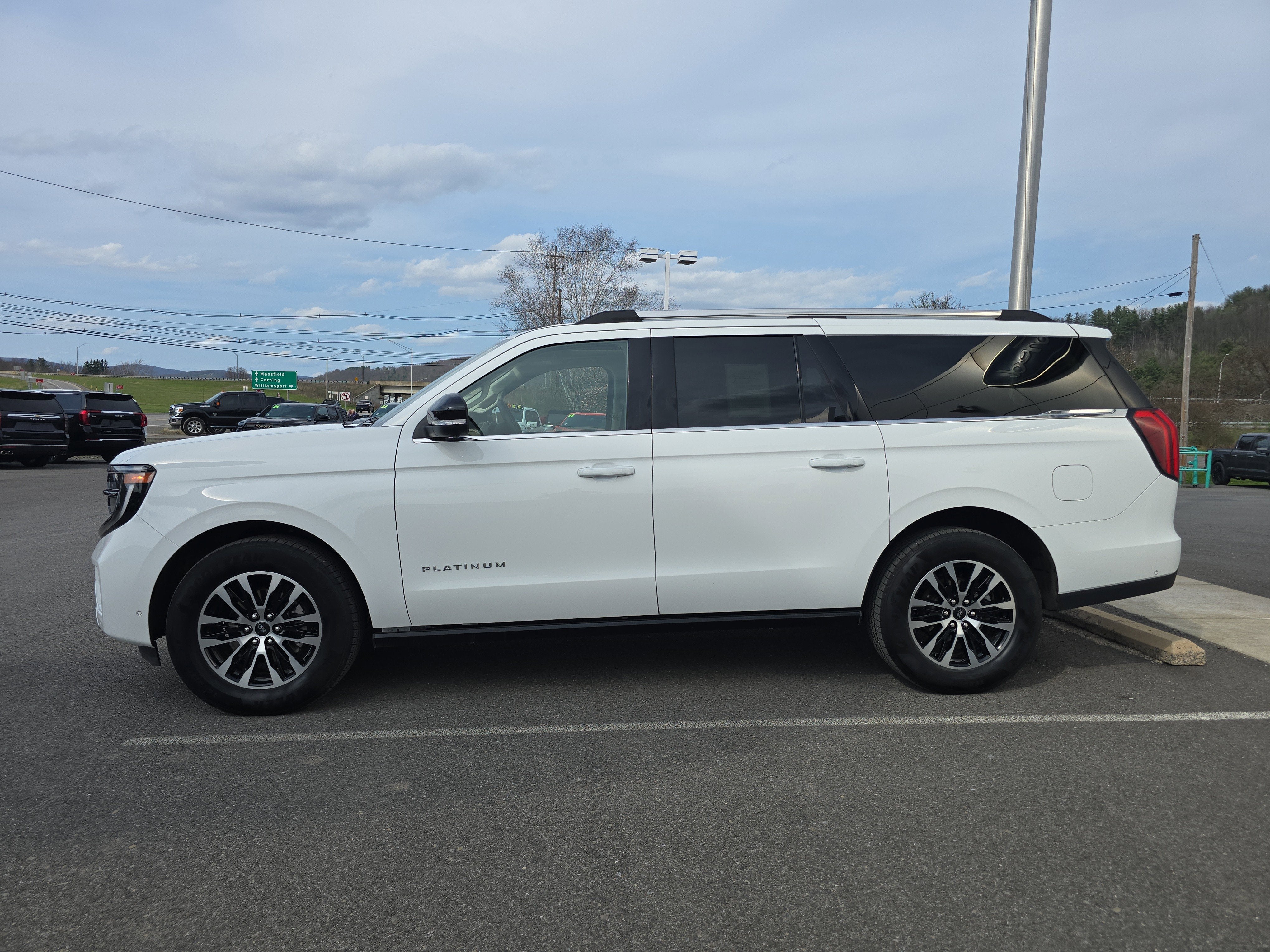 2025 Ford Expedition Max Platinum