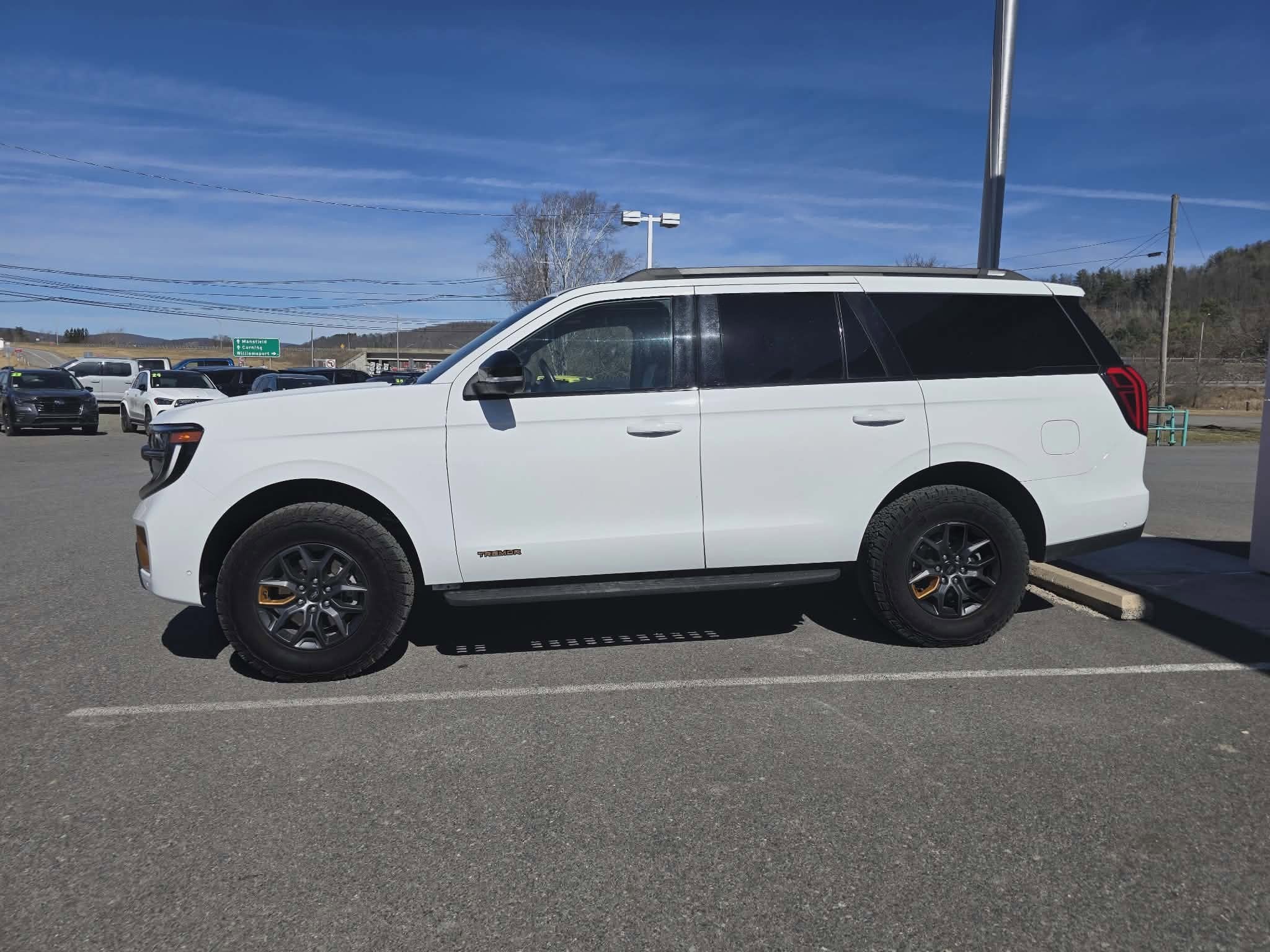 2025 Ford Expedition Tremor