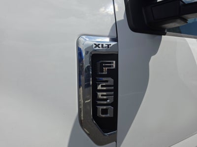 2022 Ford Super Duty F-250 SRW XLT