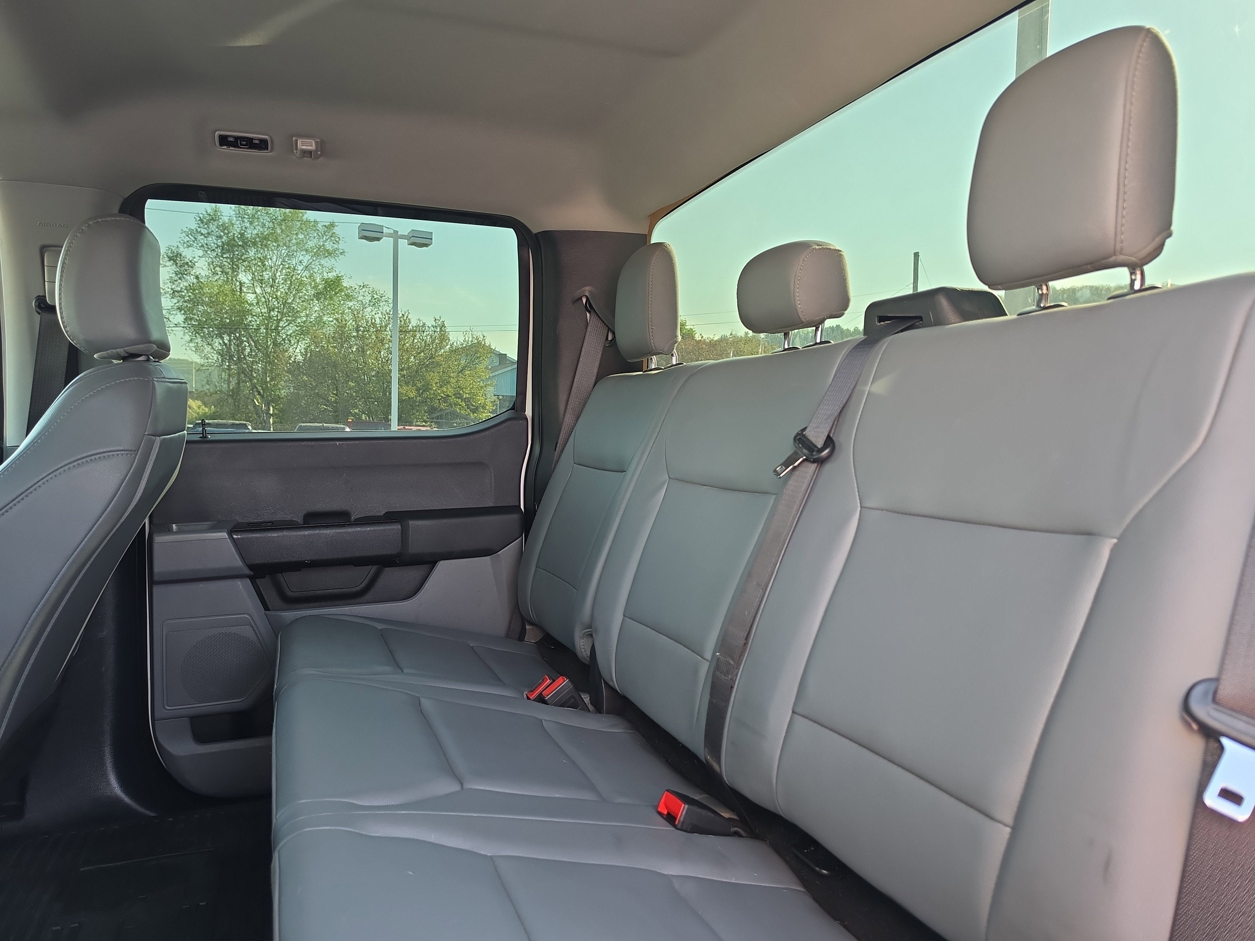 2023 Ford Super Duty F-350 SRW XL
