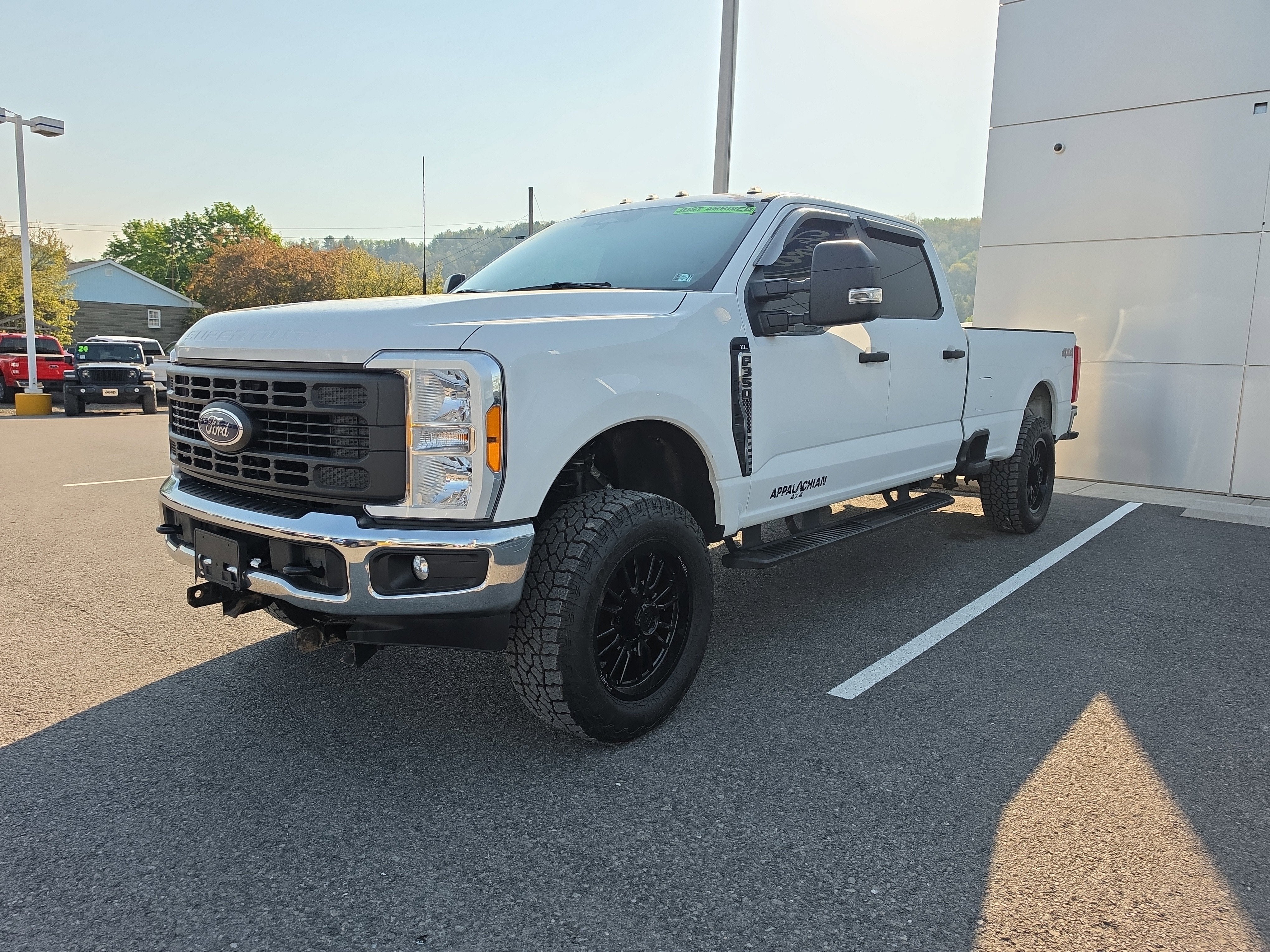 2023 Ford Super Duty F-350 SRW XL
