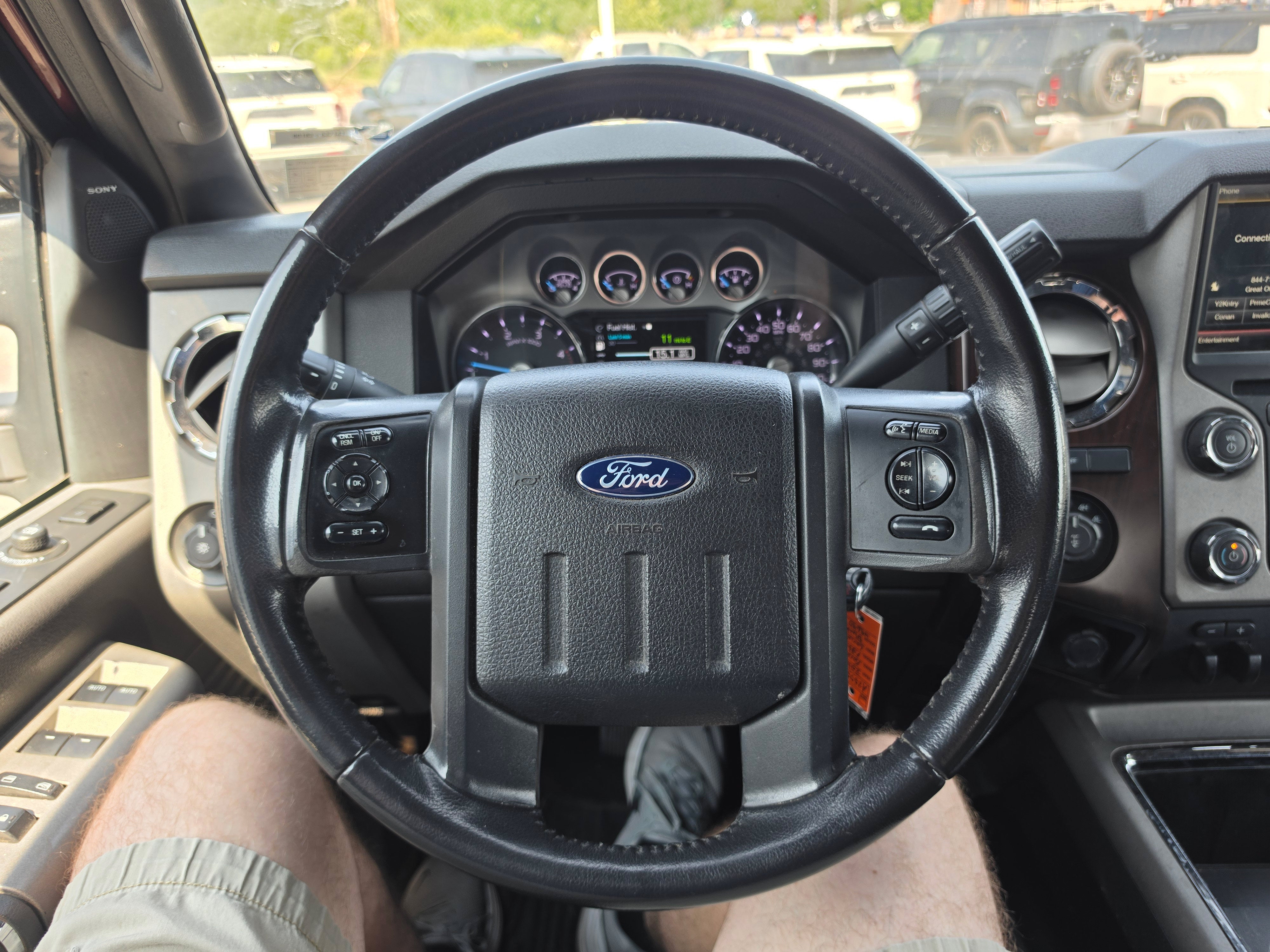 2016 Ford Super Duty F-350 SRW Lariat