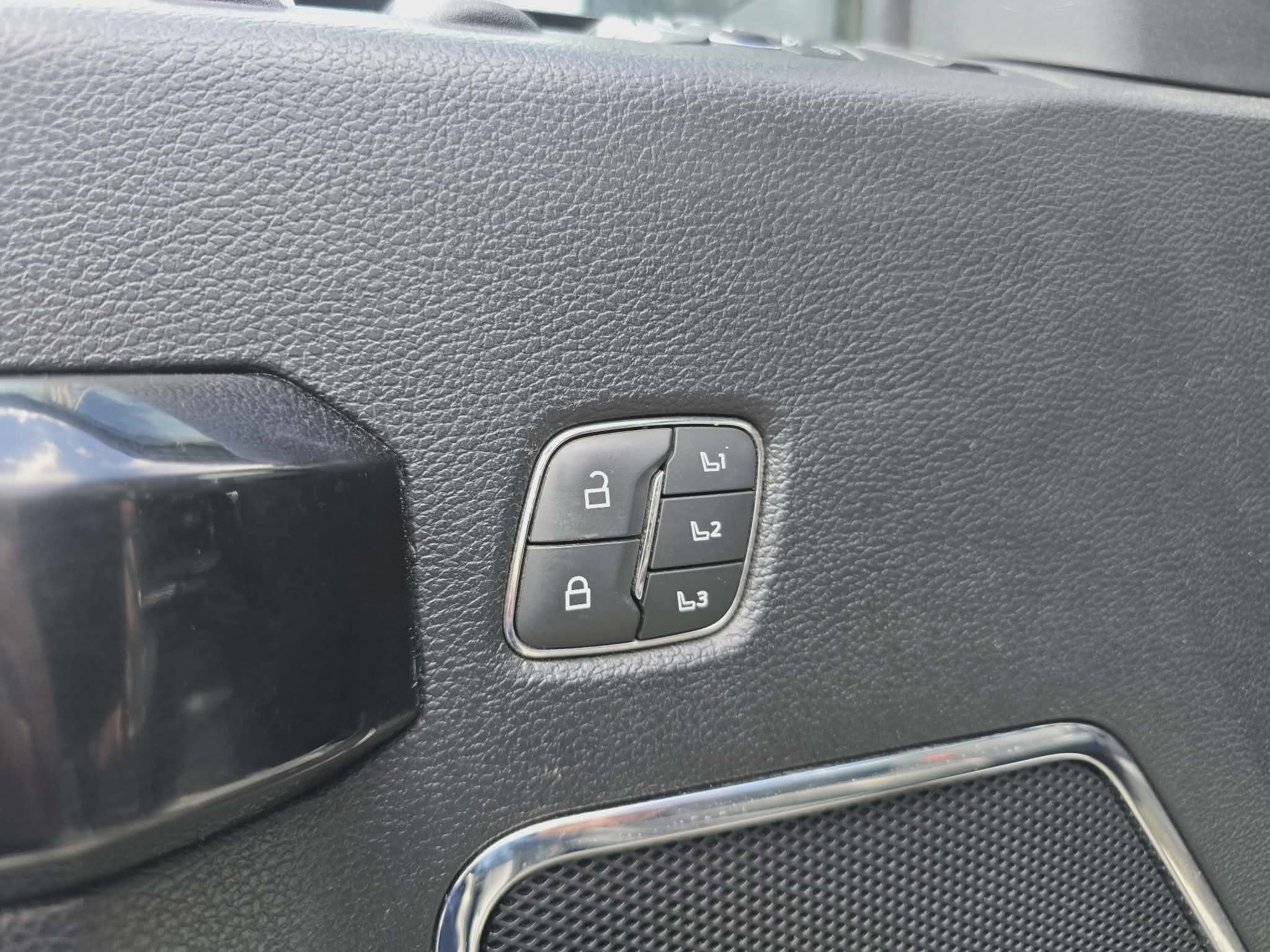 2021 Ford Super Duty F-350 SRW LARIAT