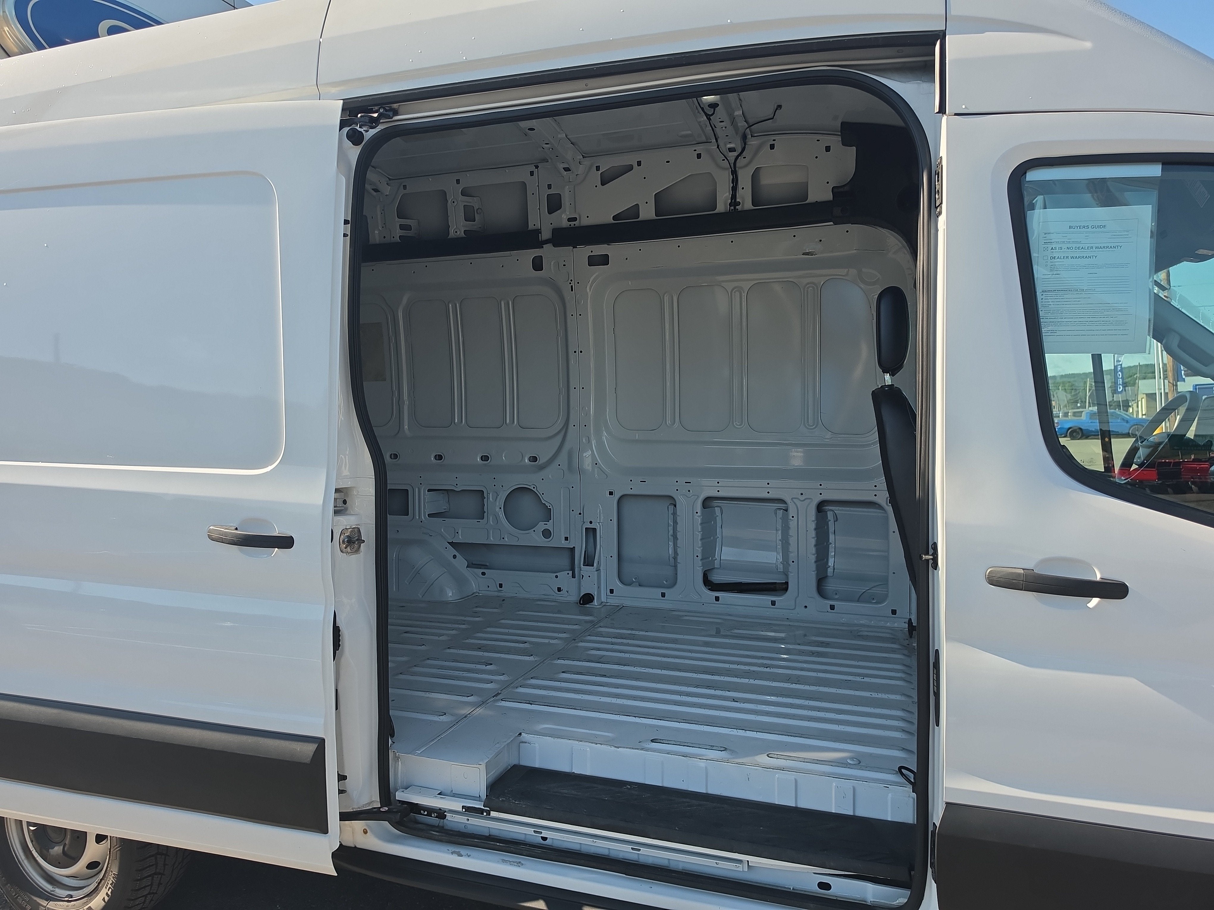 2025 Ford Transit Cargo Van Base
