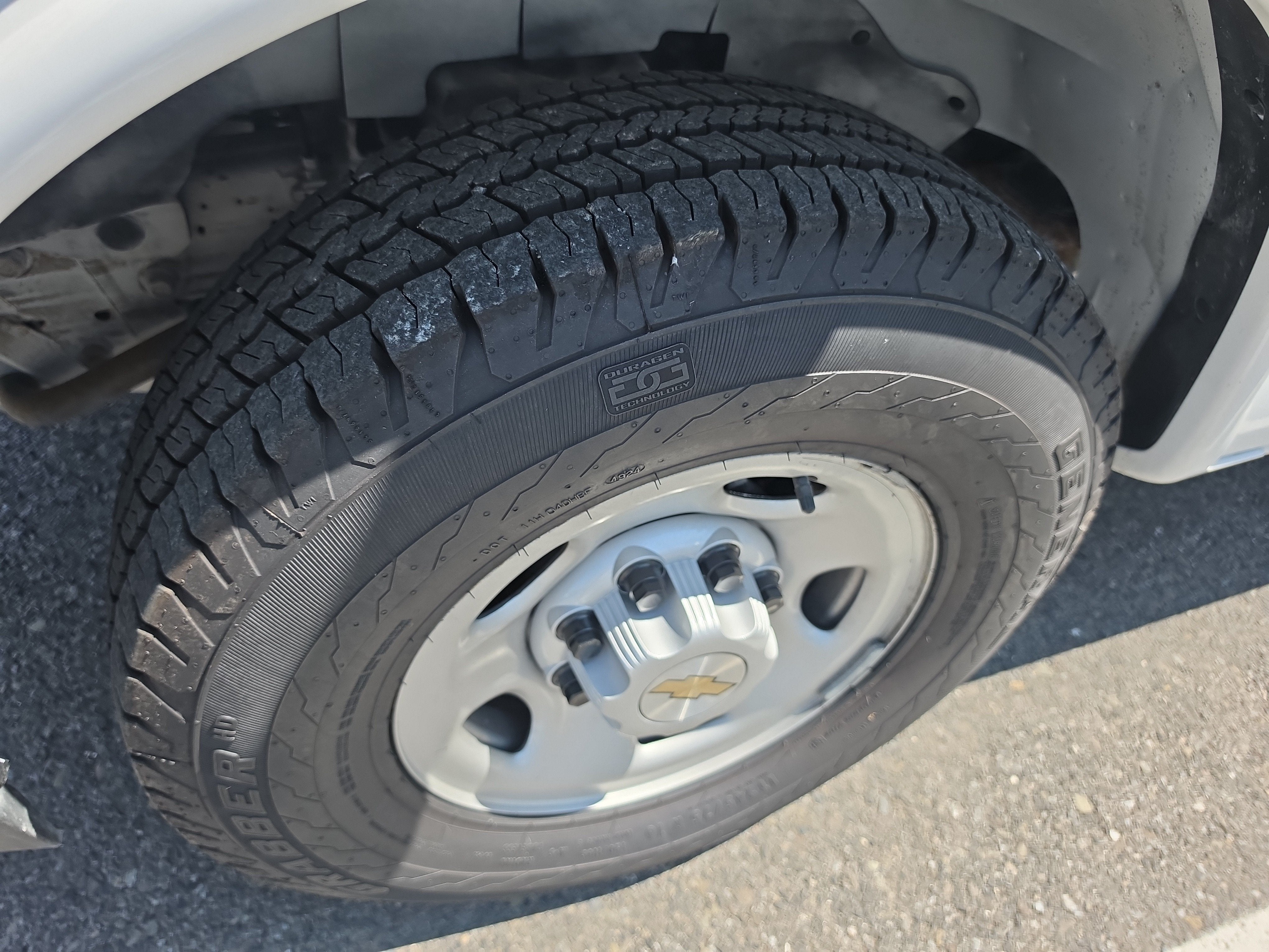 2024 Chevrolet Express Passenger LS