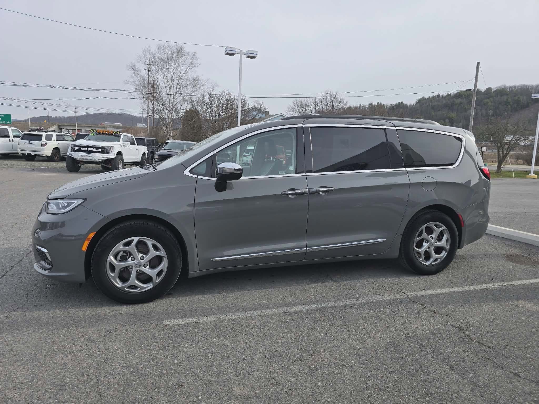 2023 Chrysler Pacifica Limited