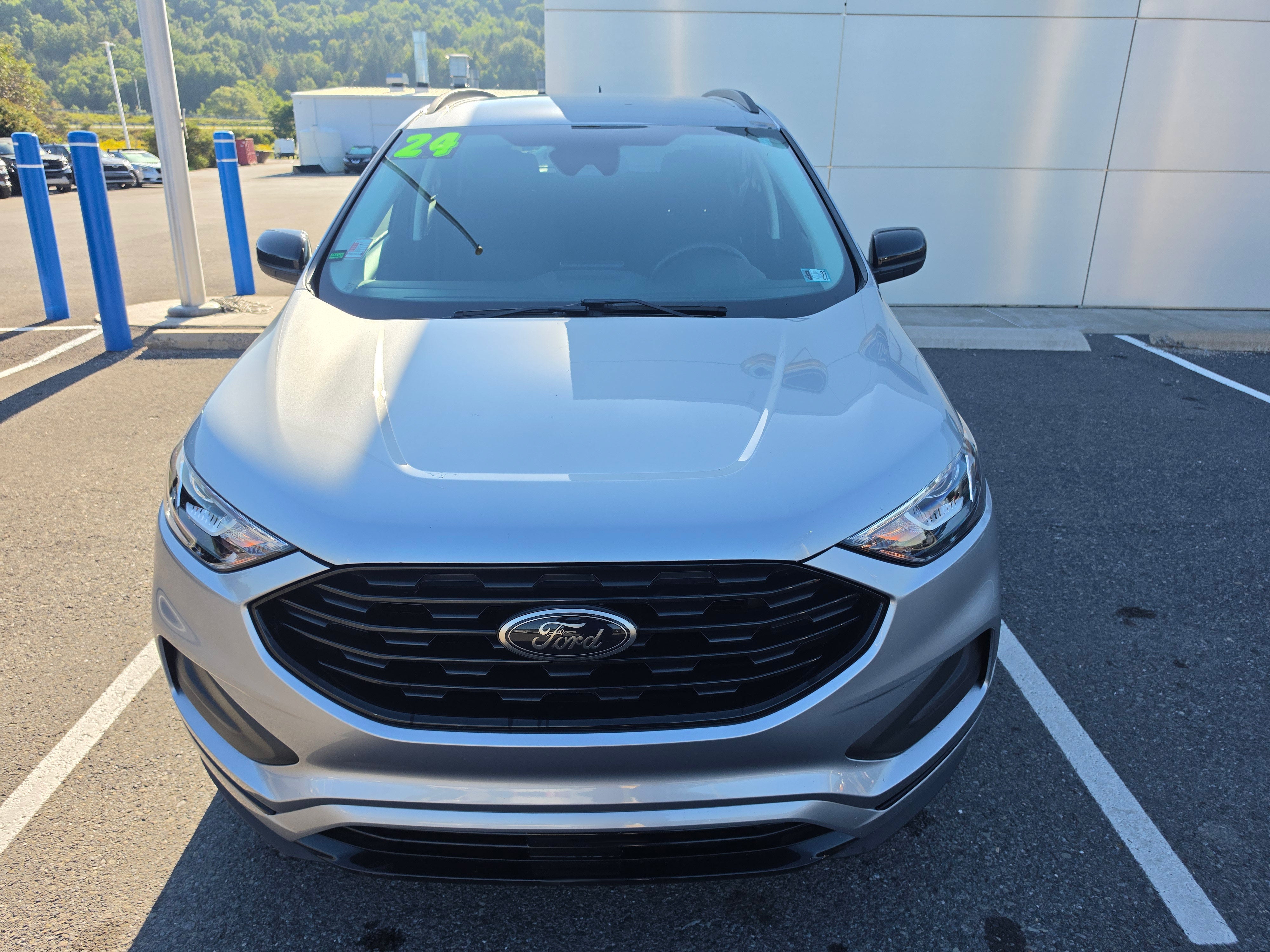 2024 Ford Edge SE