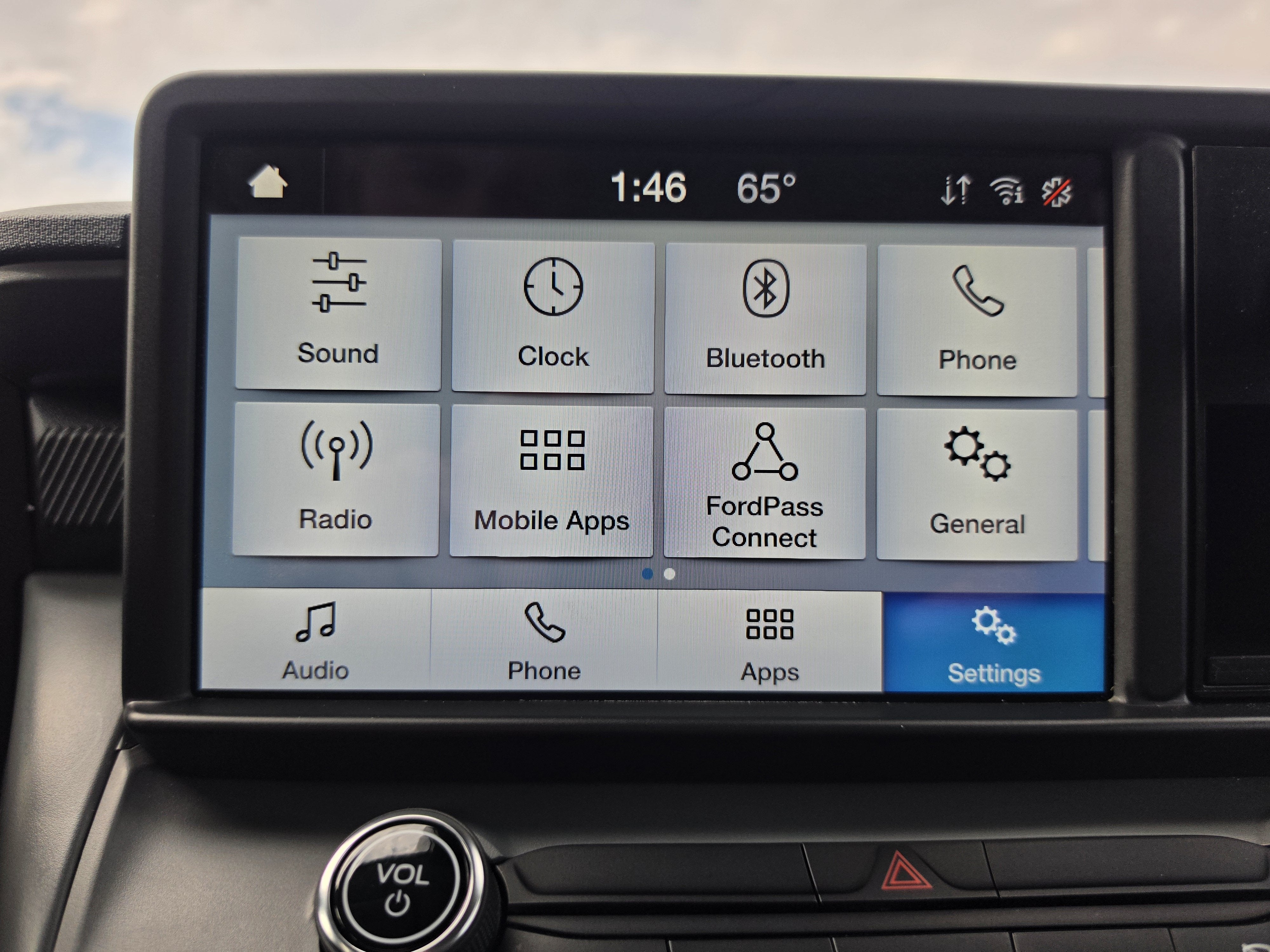2024 Ford Maverick XL