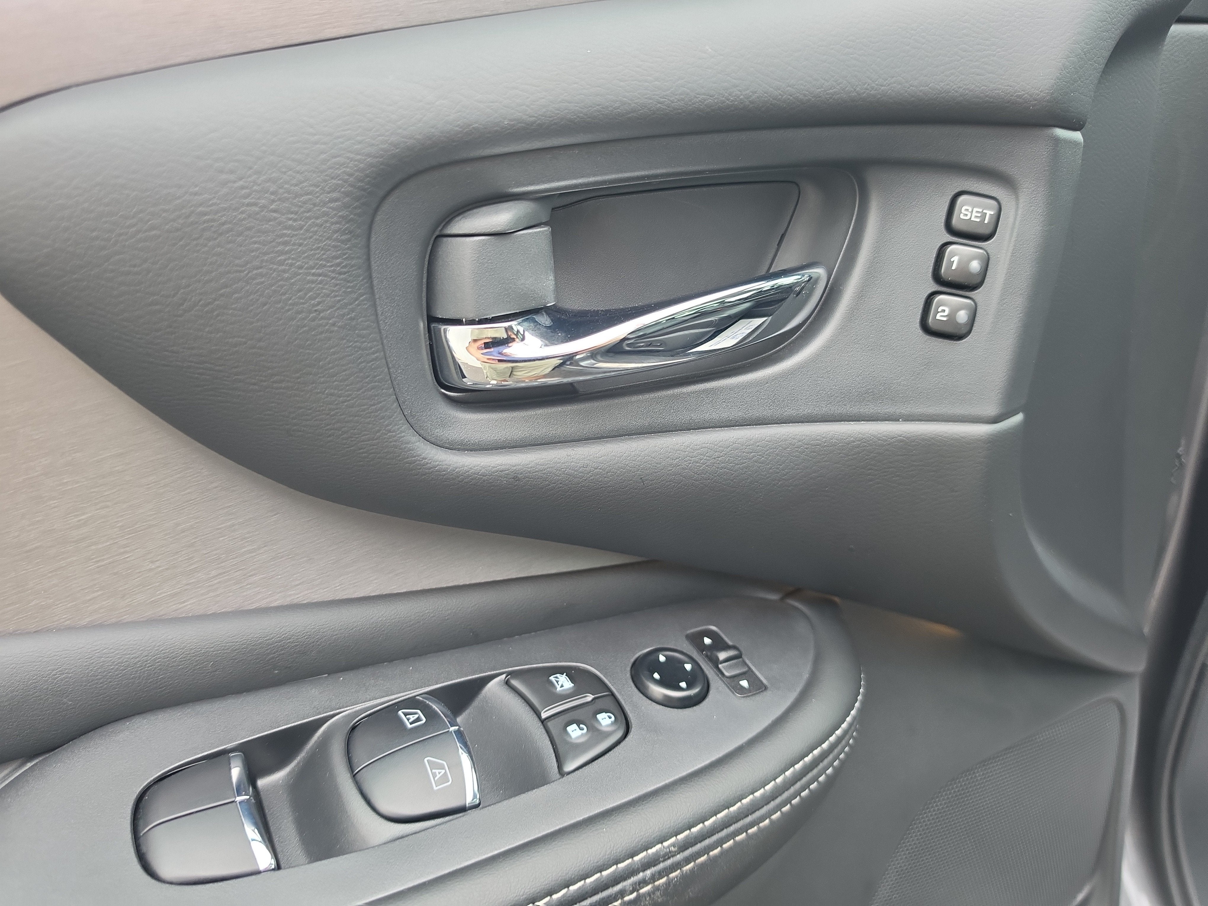 2023 Nissan Murano SL