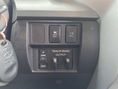 2016 Toyota Tundra 4WD Truck SR5